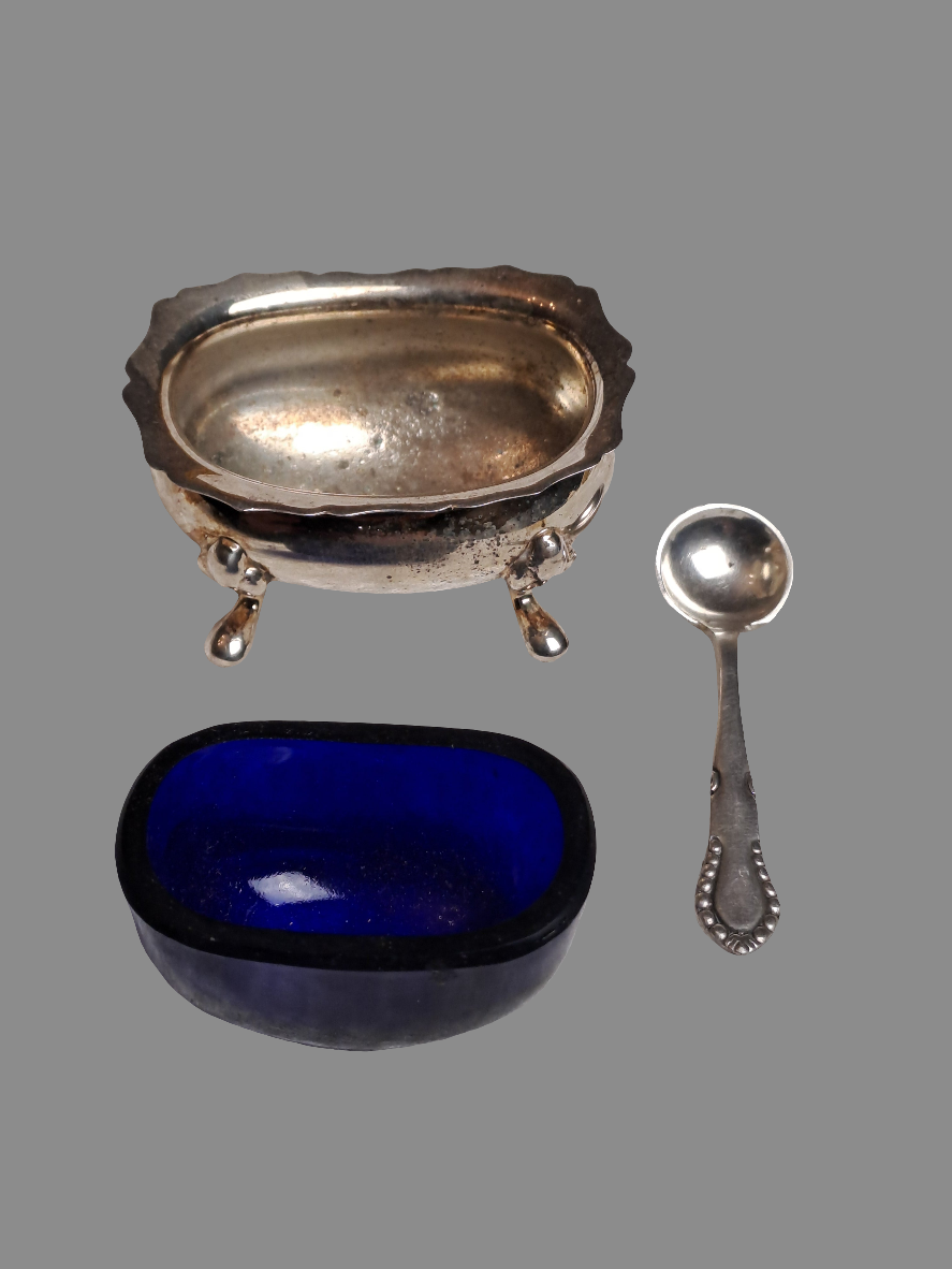 Harrods London Salt Pot and Spoon / Saltkar og Lille Ske