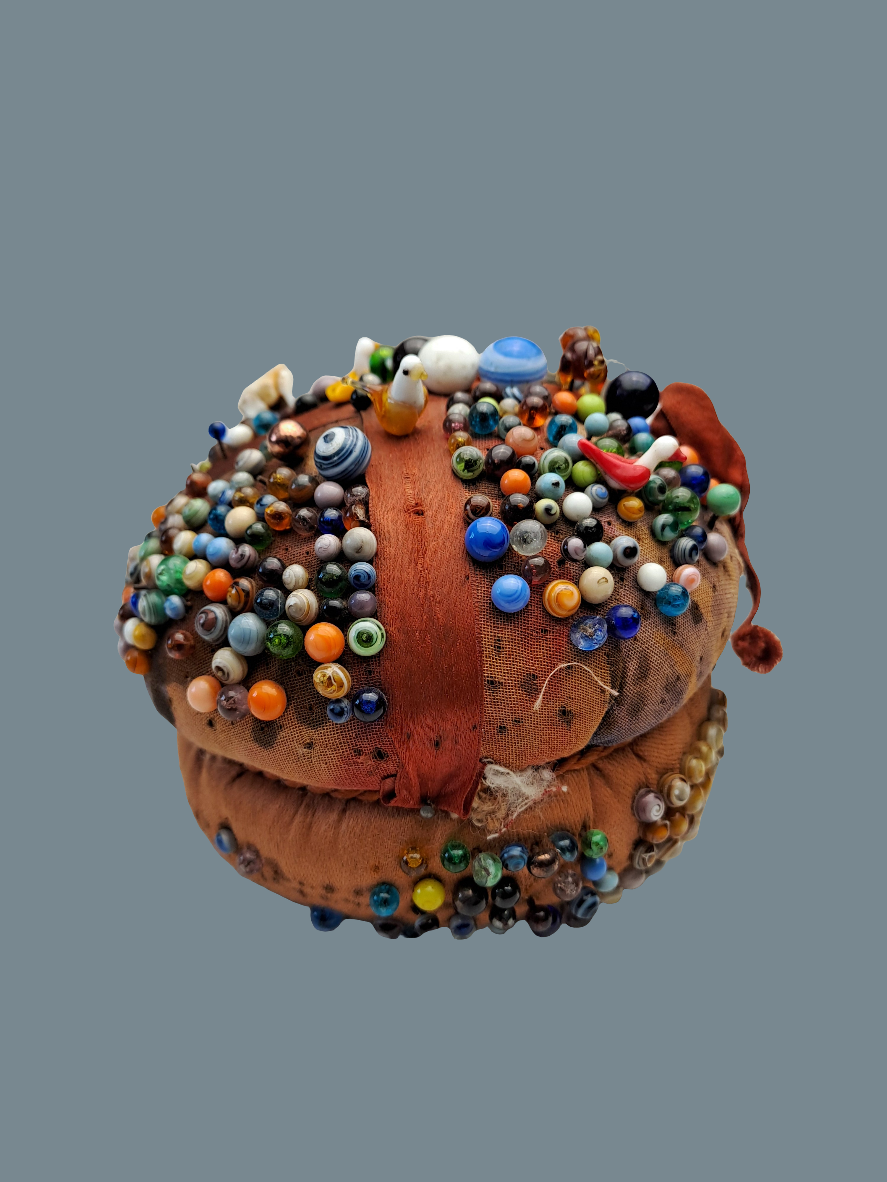 Vintage Pins/Hat Pins Cushion-Nipsenåls Pude