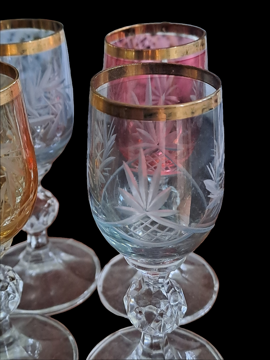 Farvede Likørglas