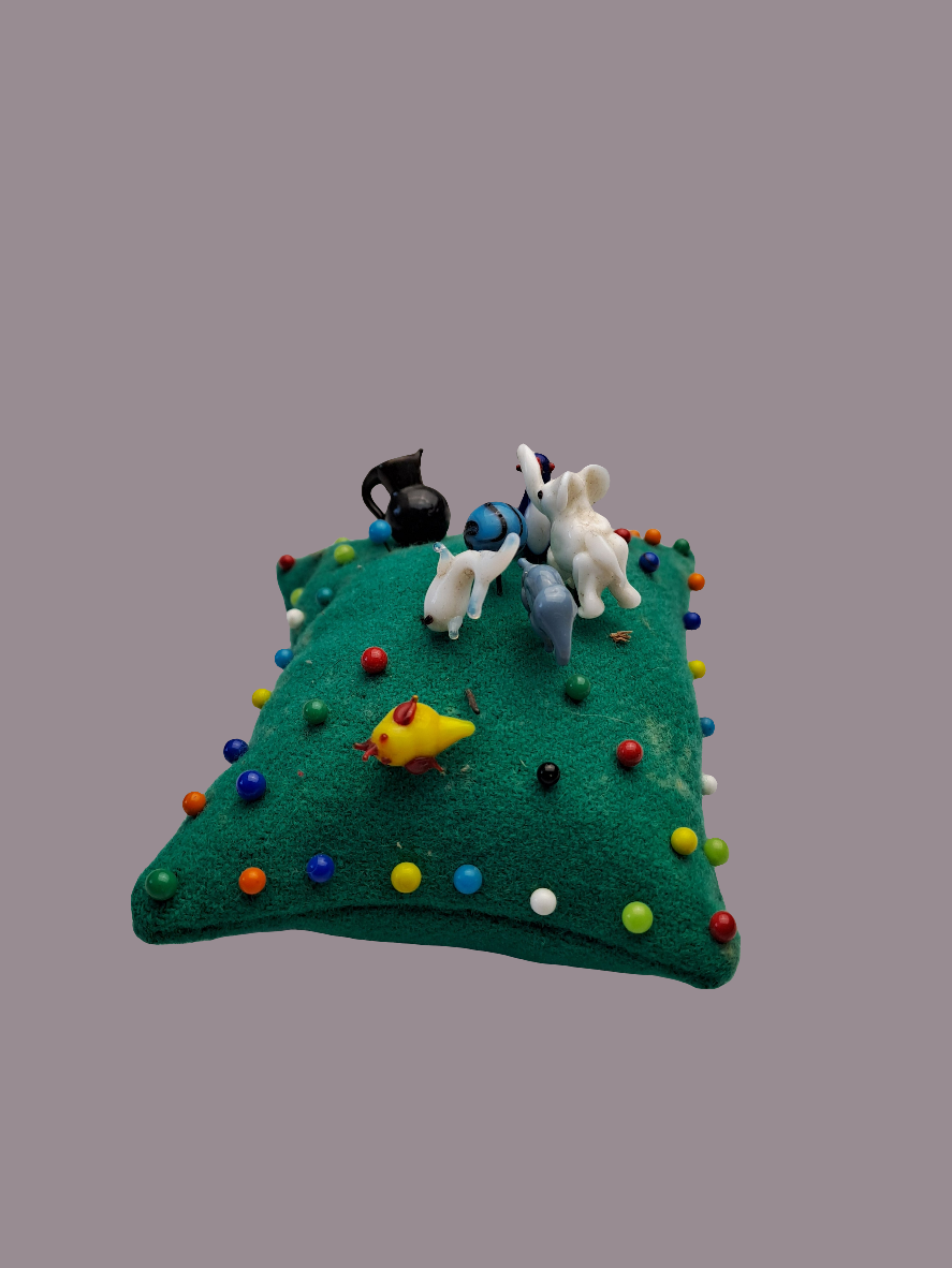 Vintage Pins/Hat Pins Cushion-Nipsenåls Pude