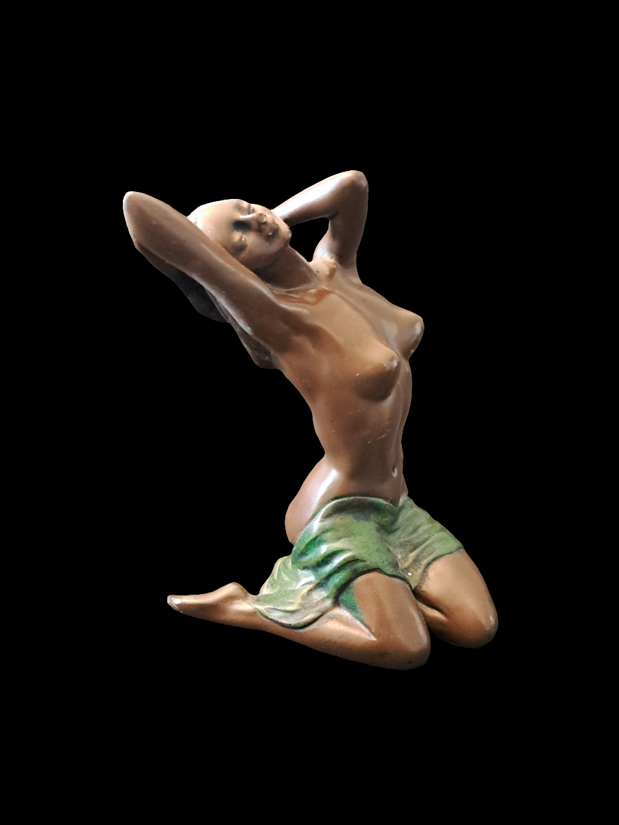 Figur. Nøgen Kvinde. Ukendt kunstner.