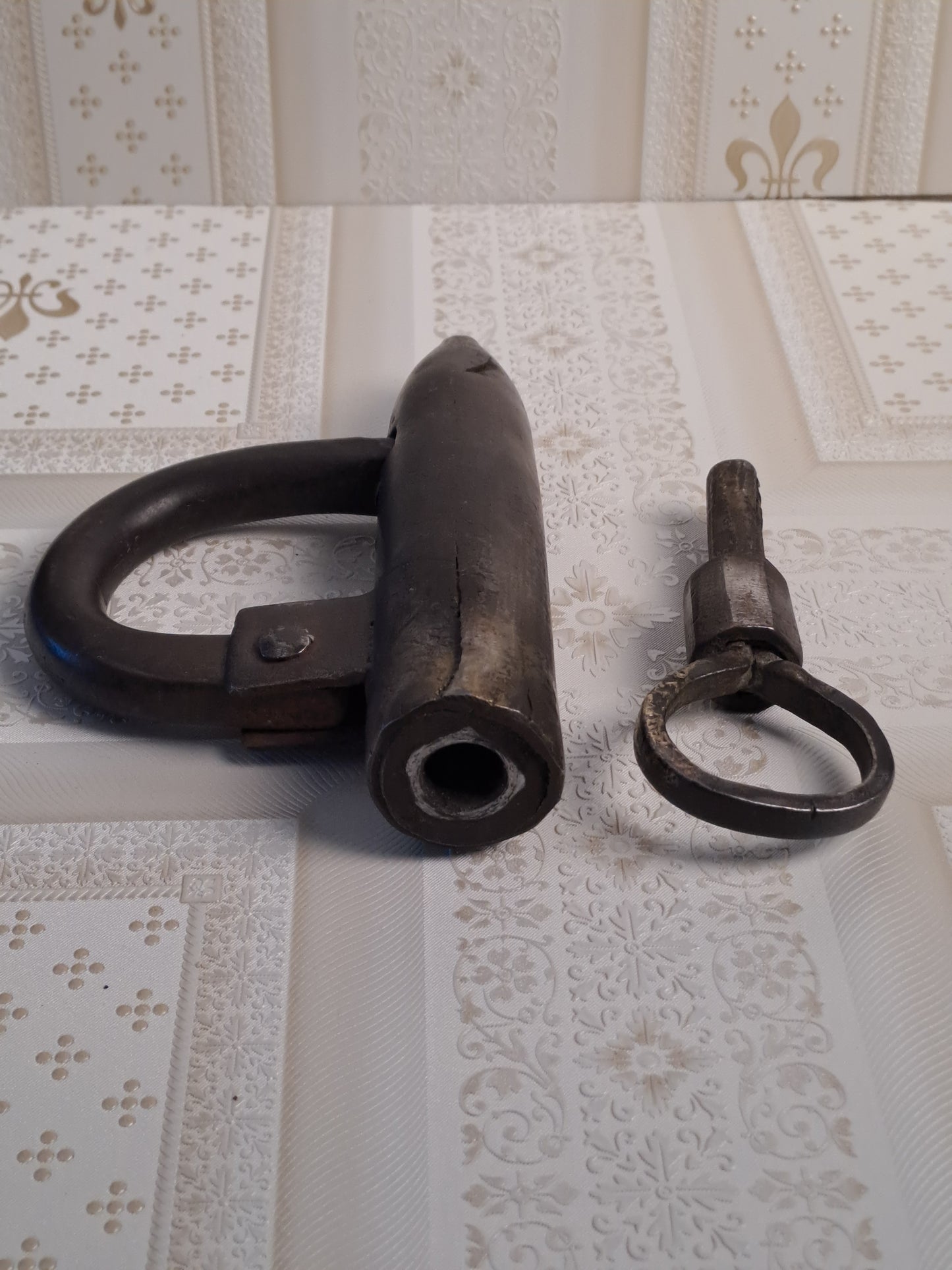 Antique Cast Lock 1870-1890 / Antik Hængelås 1870-1880