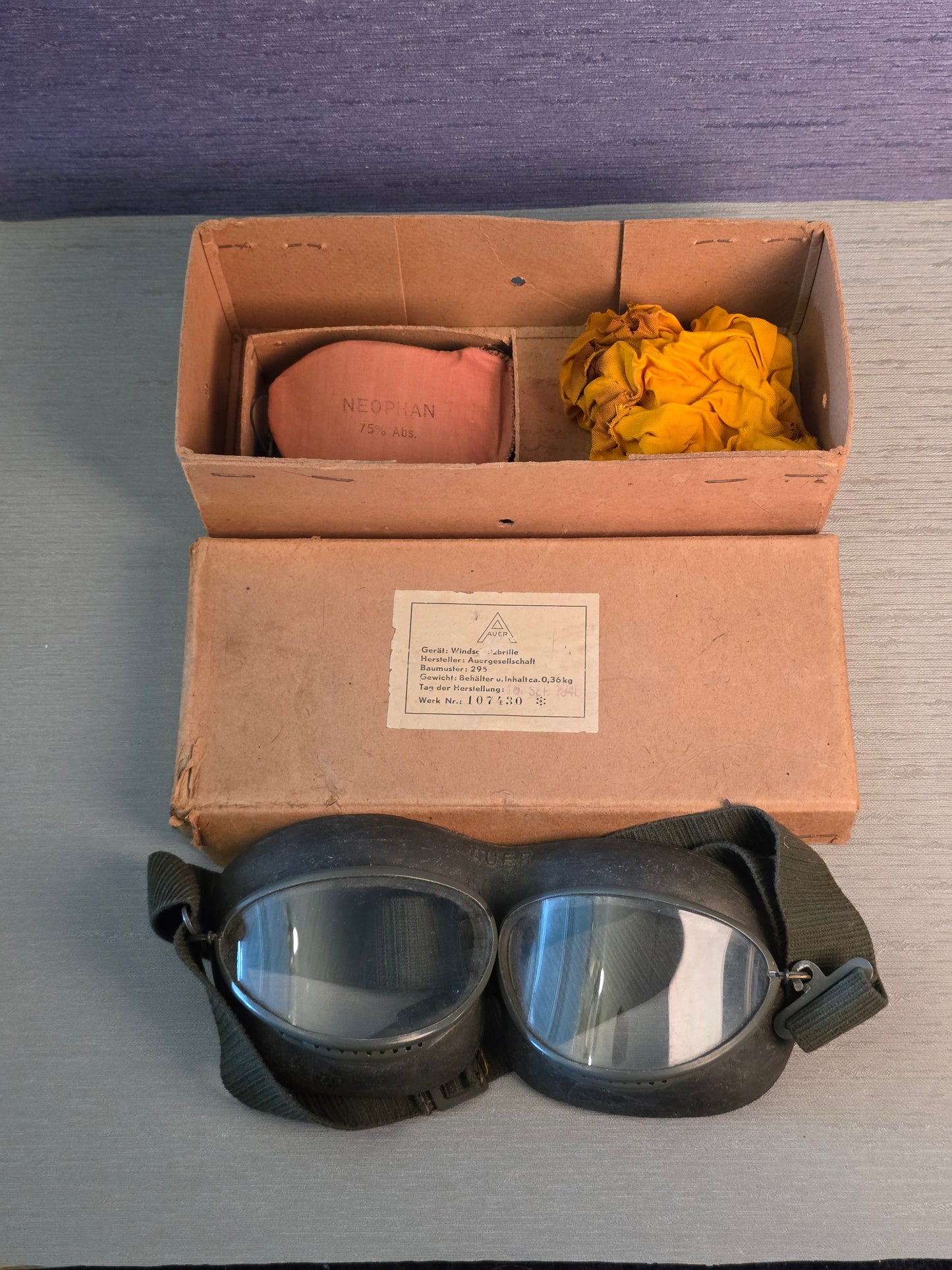 WW2 Auer Windschutzbrille Model 295 Complete