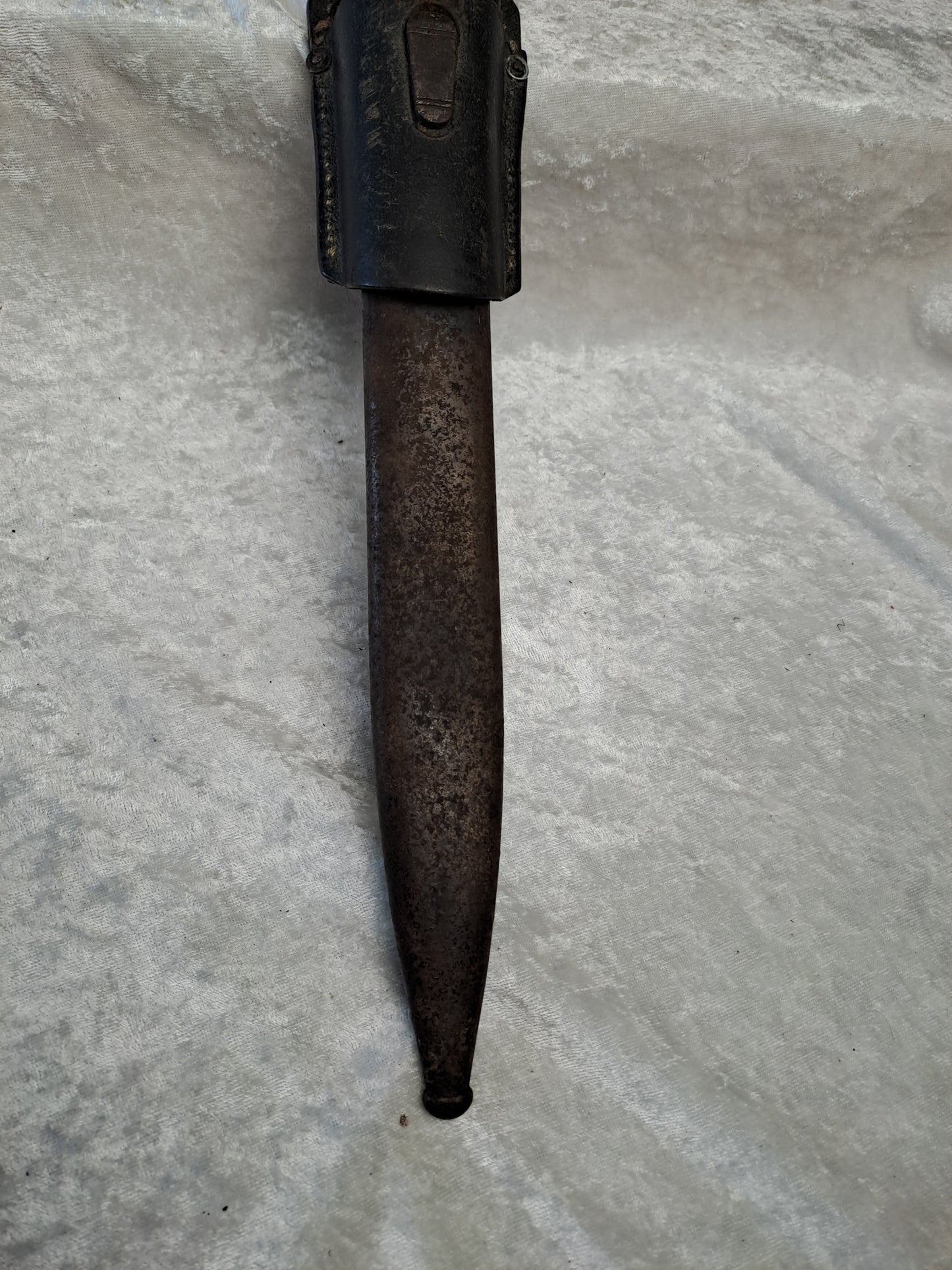 WW2 Tysk Bajonet m/ sværdtaske