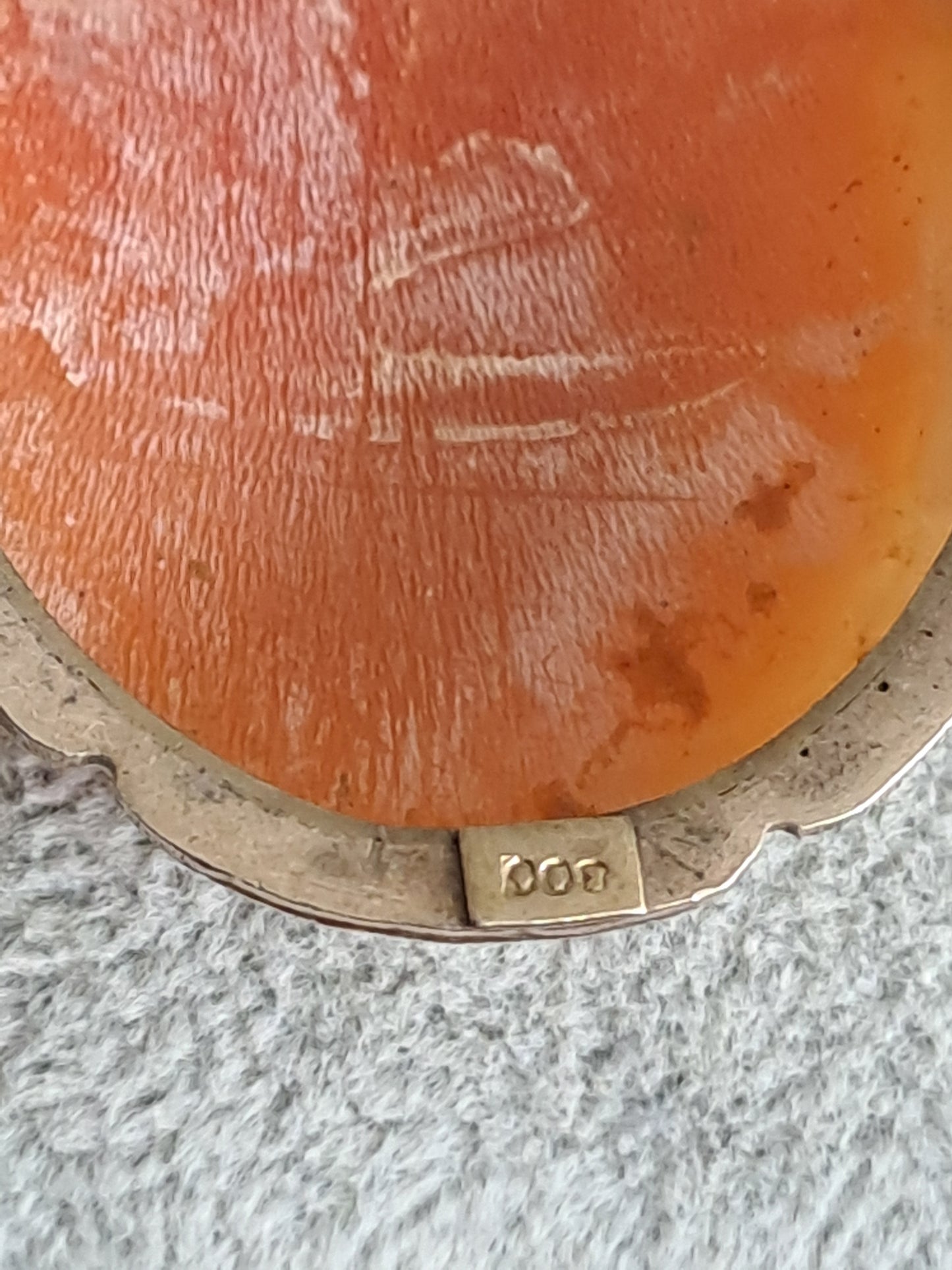 Large Antique 800 Silver Shell Carved Cameo Pendant/Brooch