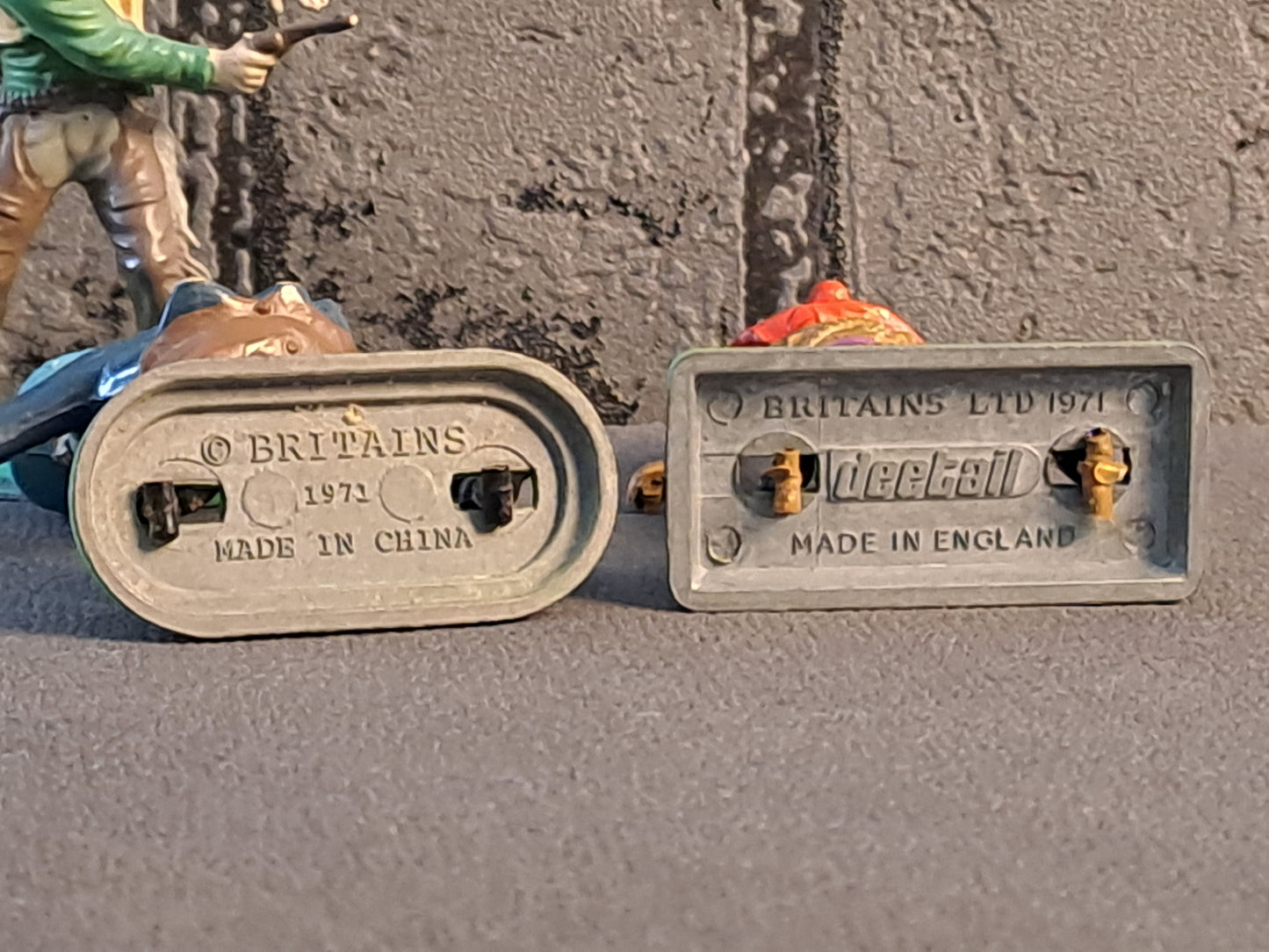 Britains Deetail x4 Cowboys