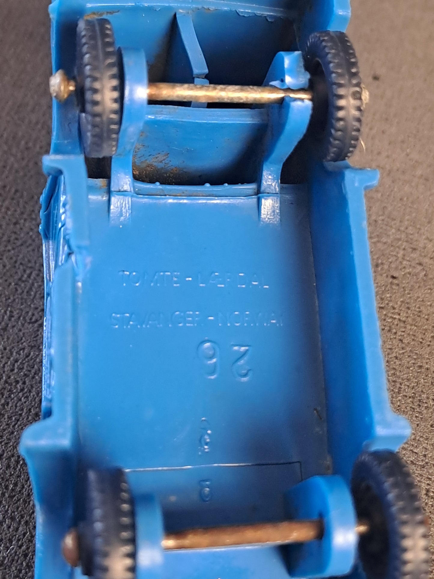 Tomte Laerdal Milk Truck / Tomte Lærdal Mælkevogn