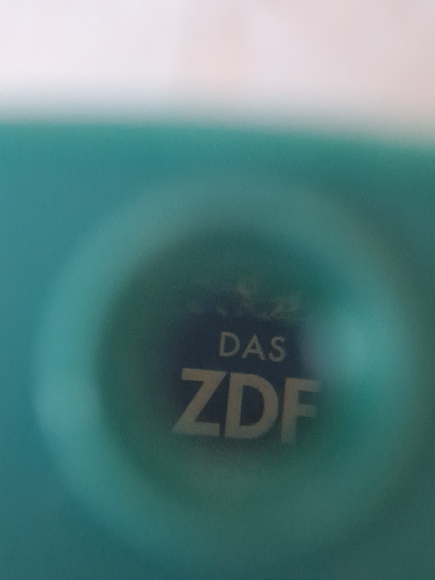 Mini Camera. ZDF Presents/ Mini Kamera. ZDF Præsenterer