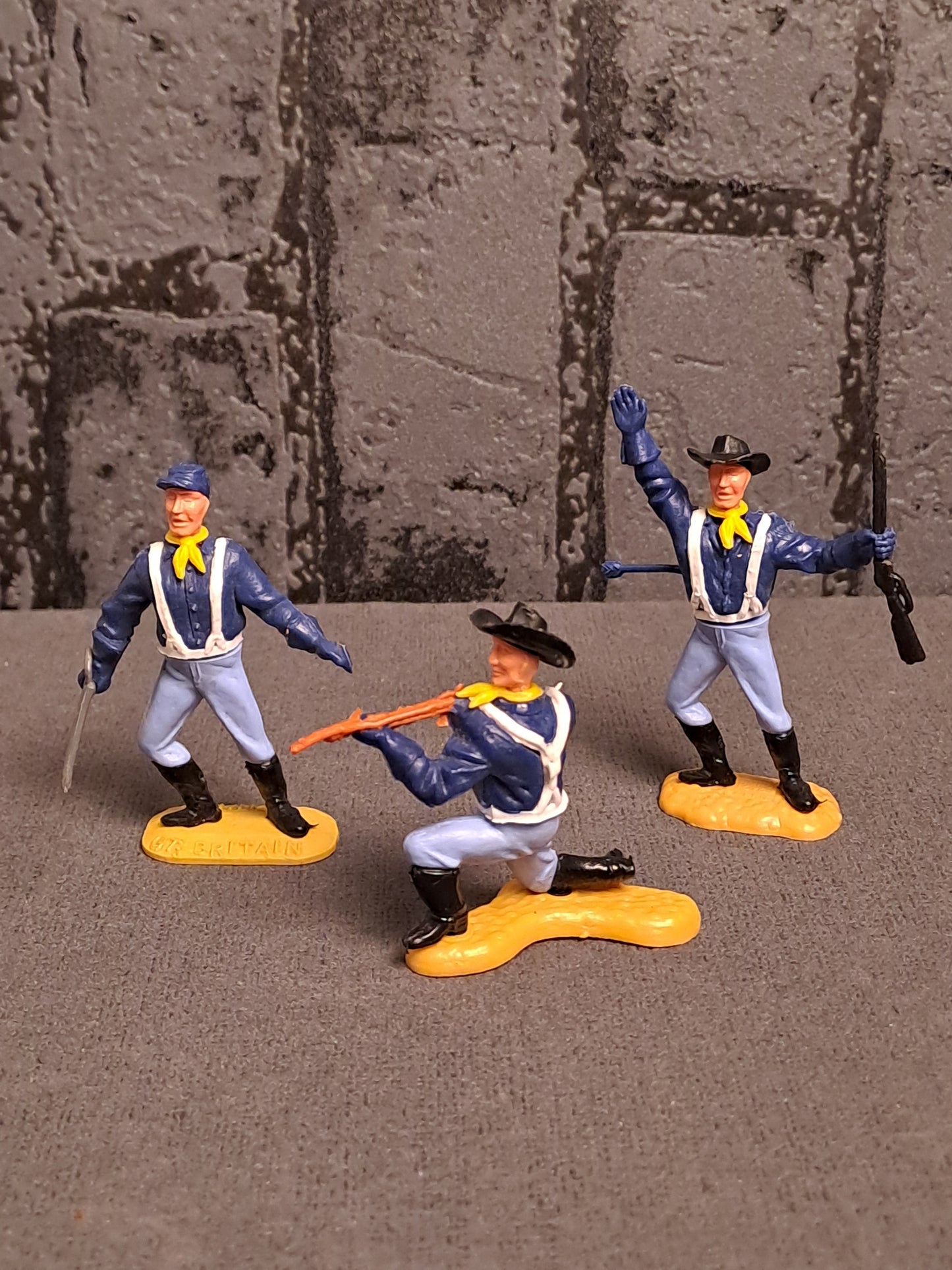 Timpo Toys U.S Cavalry Scenary