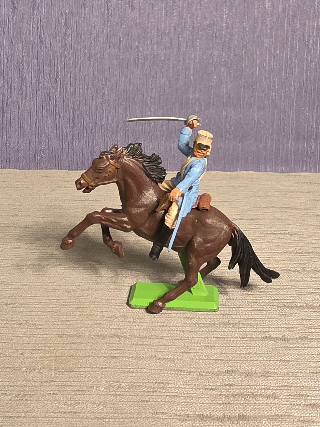 Britains Deetail Fremmedlegionen Rytter med Sabel / Foreign Legion Rider with Saber