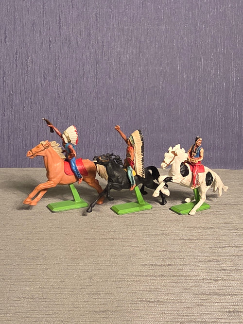 Britains Deetail Indianere på Hest  / Indians on Horse