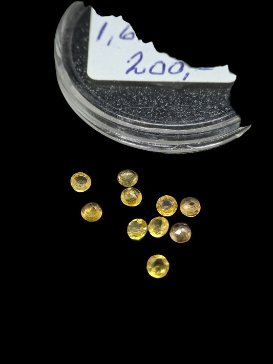 Safirer. 10 stk. 1,65 ct.