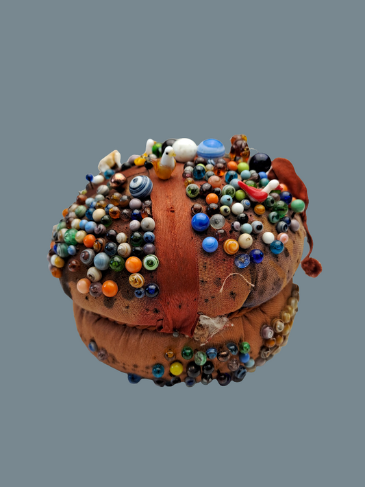 Vintage Pins/Hat Pins Cushion-Nipsenåls Pude