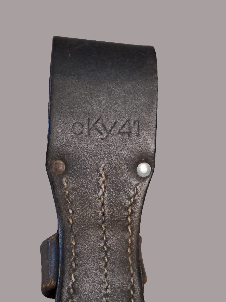 WW2 K98 German Bayonet with Sword Case / WW2 K98 Tysk Bajonet m/ sværdtaske