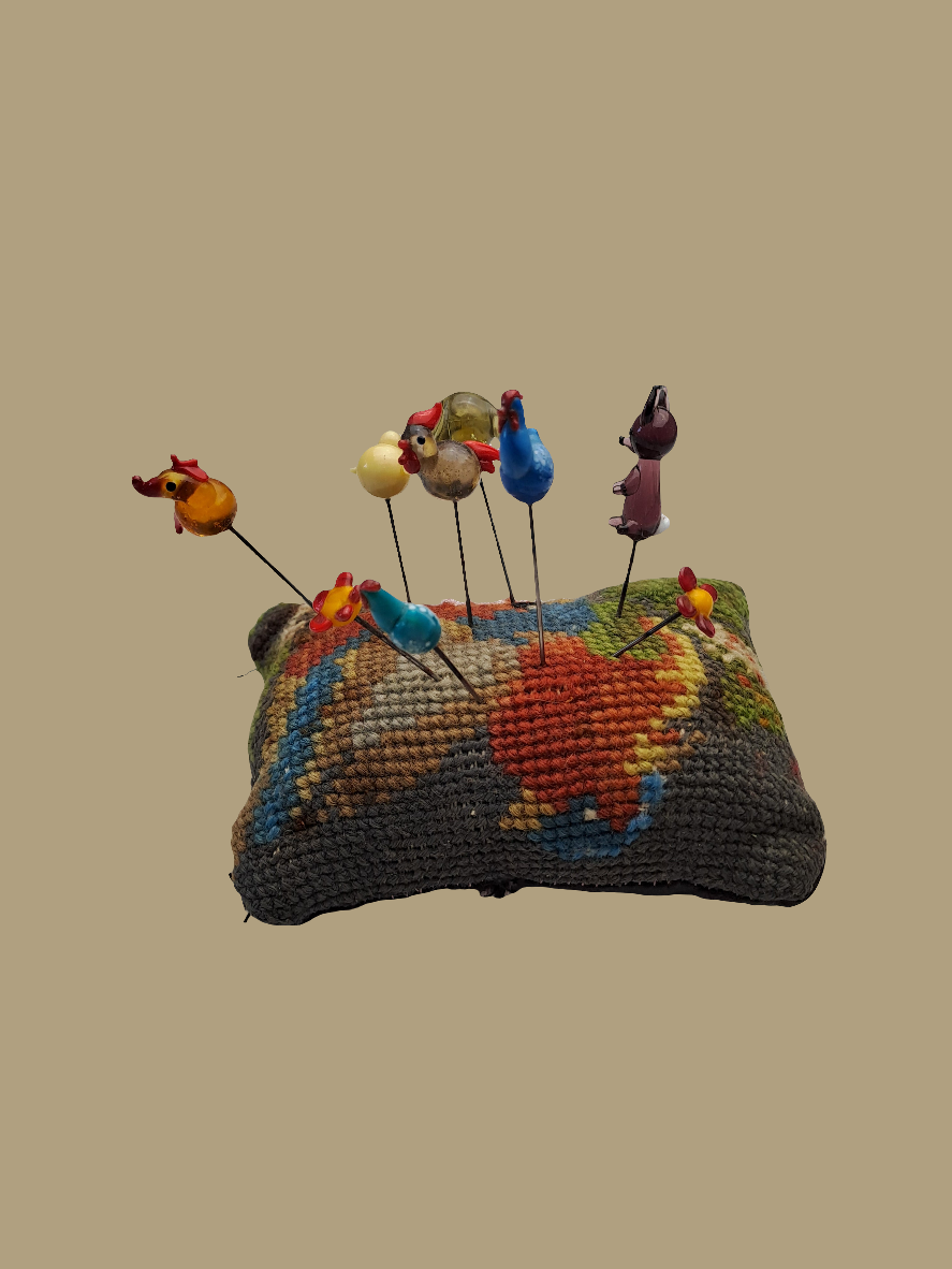 Vintage Pins/Hat Pins - Nipsenåls Pude
