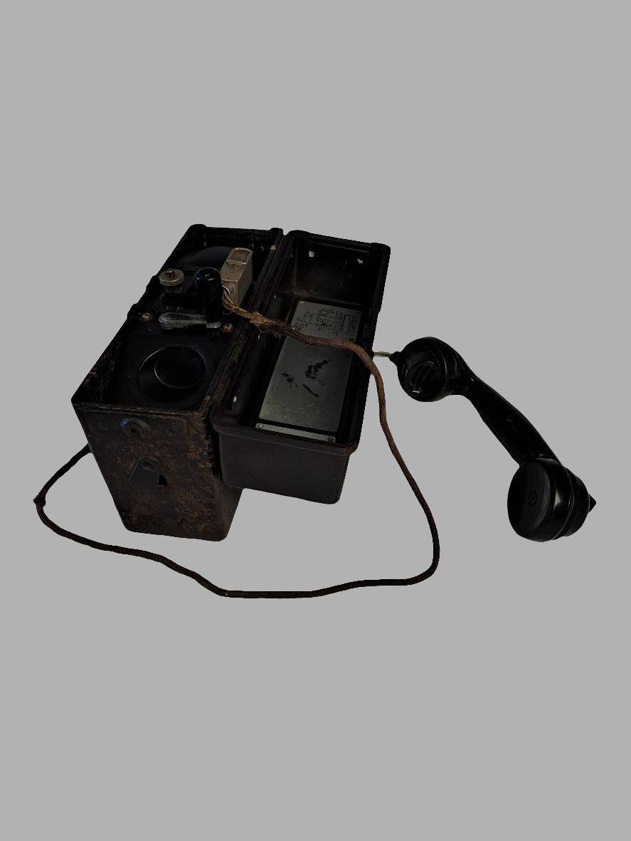 WW2 German Field Telephone FF33