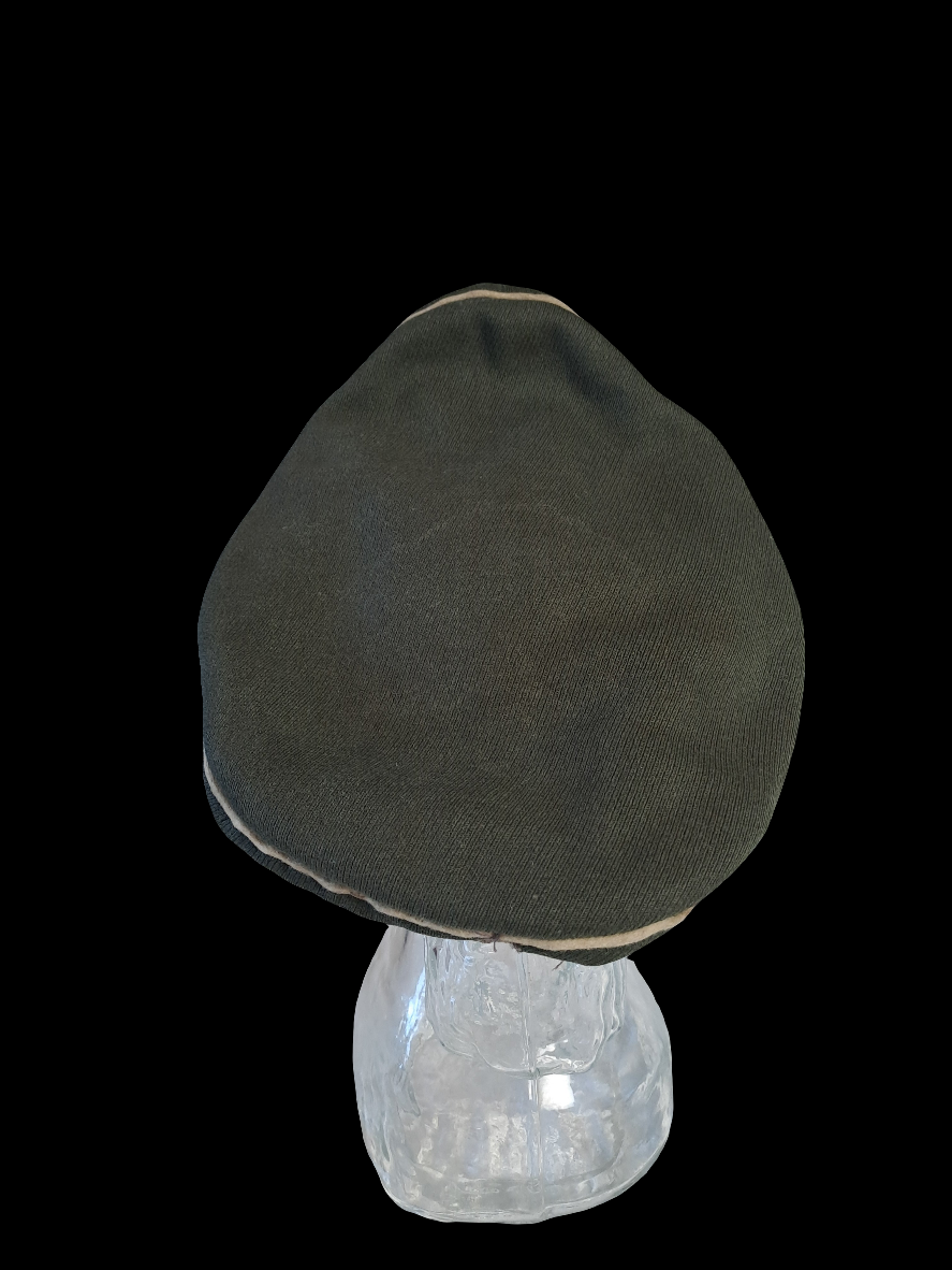 WW2 German Officer Cap with swedish Eagle/ WW2 Tysk Officers kasket med svensk Ørn
