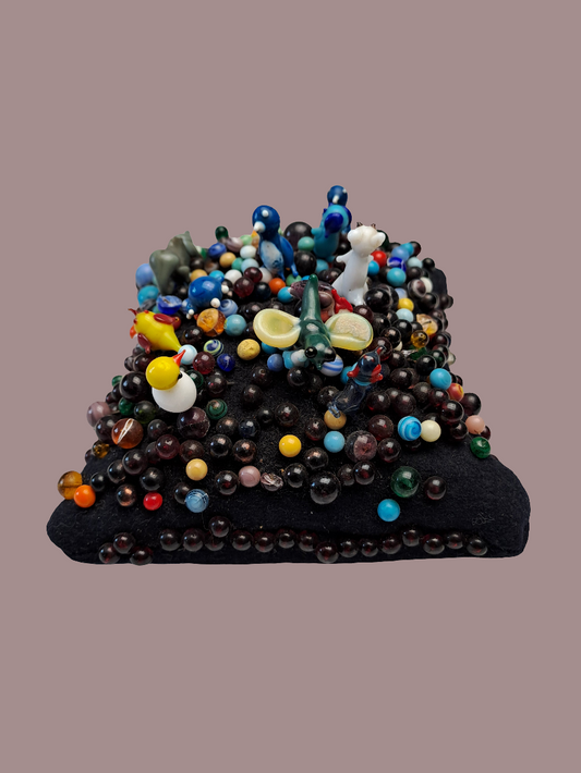 Vintage Pins/ Hat Pins Cushion - Nipsenåls Pude