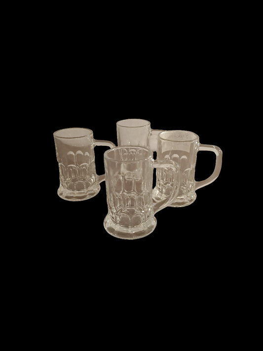 Liqueur Glasses formed as Beer Mugs/Likørglas udformet som Ølkrus