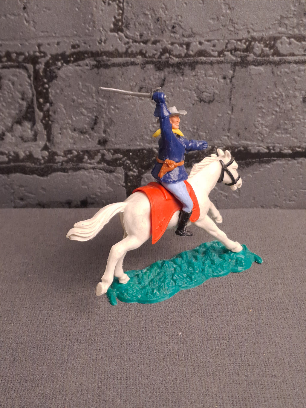 Timpo Toys U.S. Cavalry Officer on Horse / Timpo Toys Kavaleri Officer på Hest