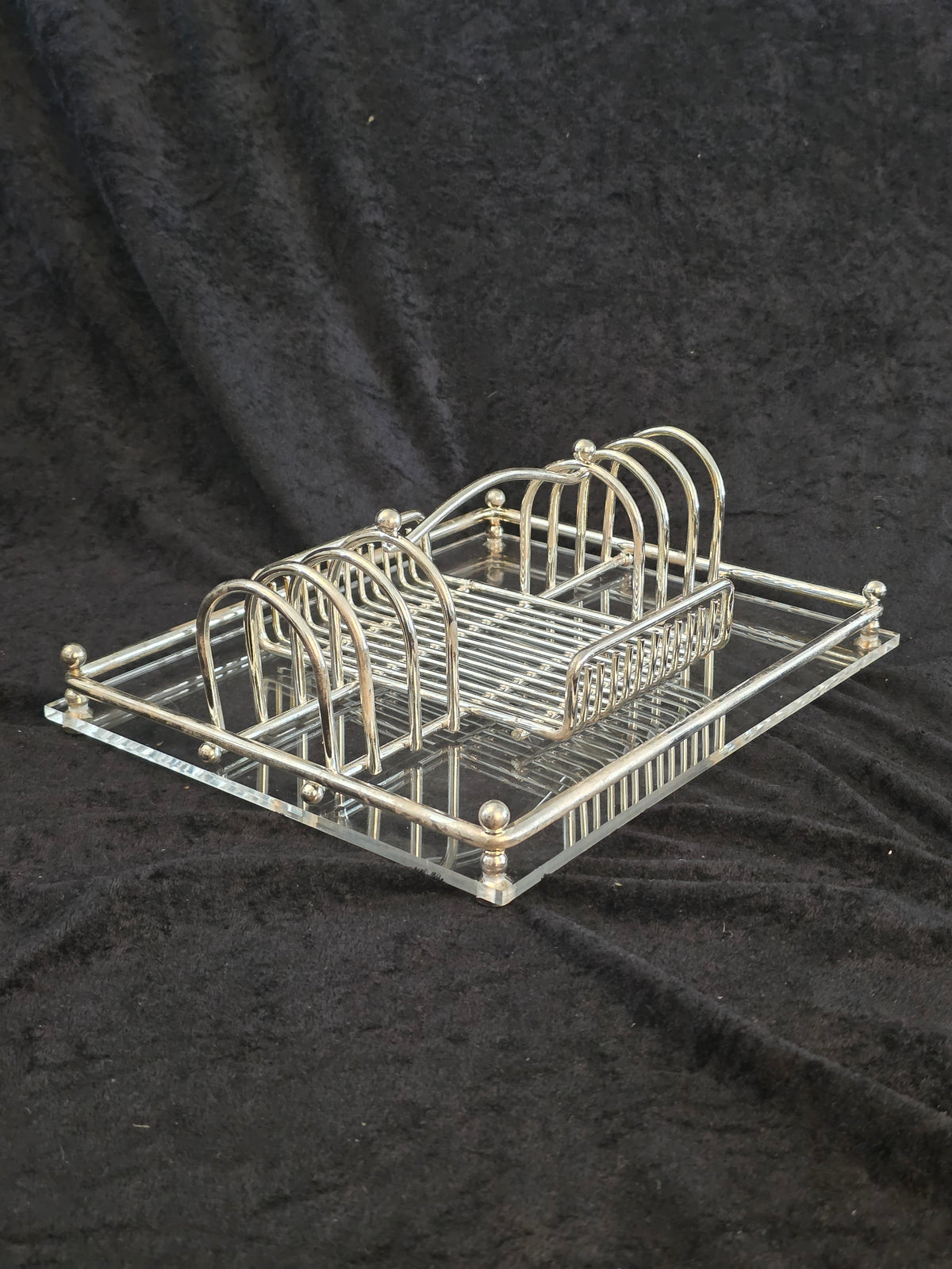 Vintage Toast Buffet Holder