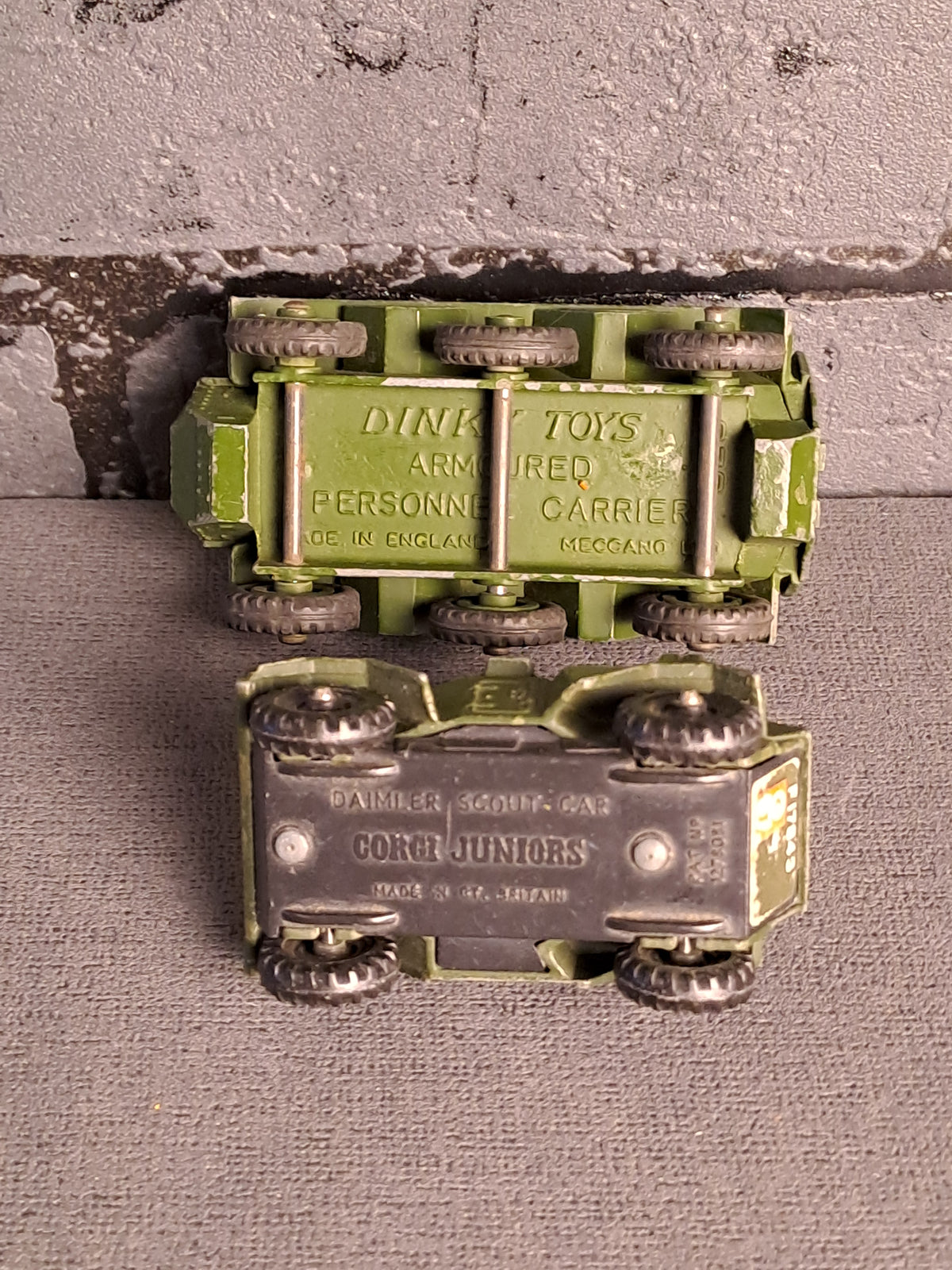 Dinky Toys and Corgi Juniors Military x2