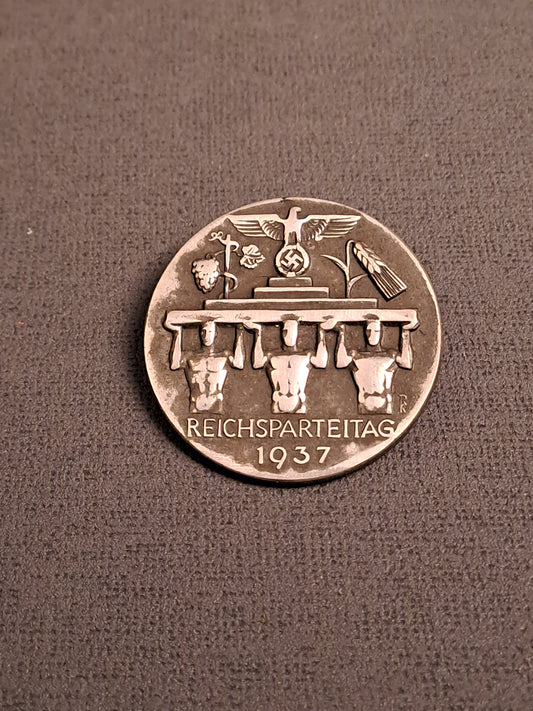 WW2 Third Reich Reichsparteitag 1937 Badge