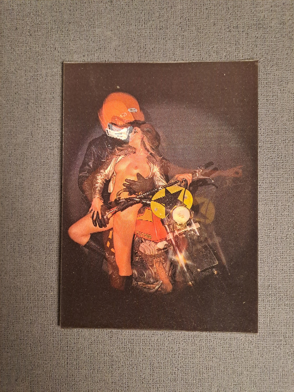 Vintage Erotic Postcard with Changing Effect / Vintage Erotisk Postkort med Skiftende Effekt
