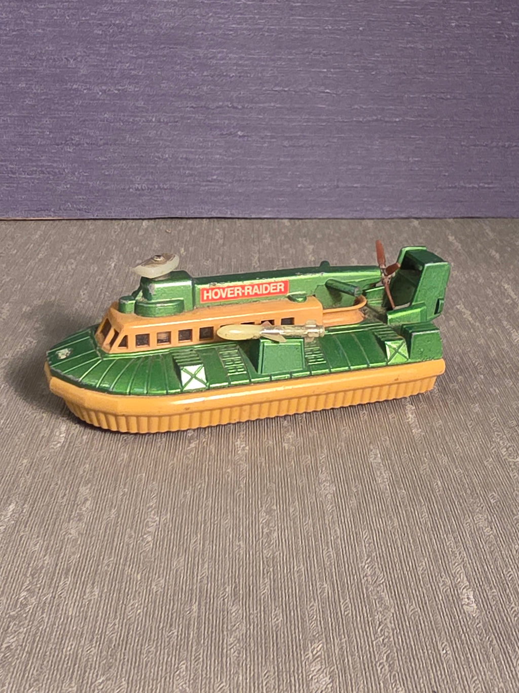Matchbox Hover Raider