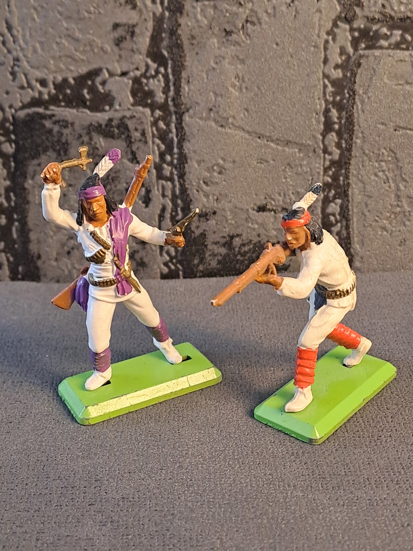 Britains Deetail Apaches x5