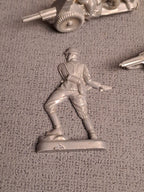 WHW x3 Anti Tank Cannon, MG Gunner and Soldier / WHW x3 Anti Tank Kanon, Maskingevær og Soldat