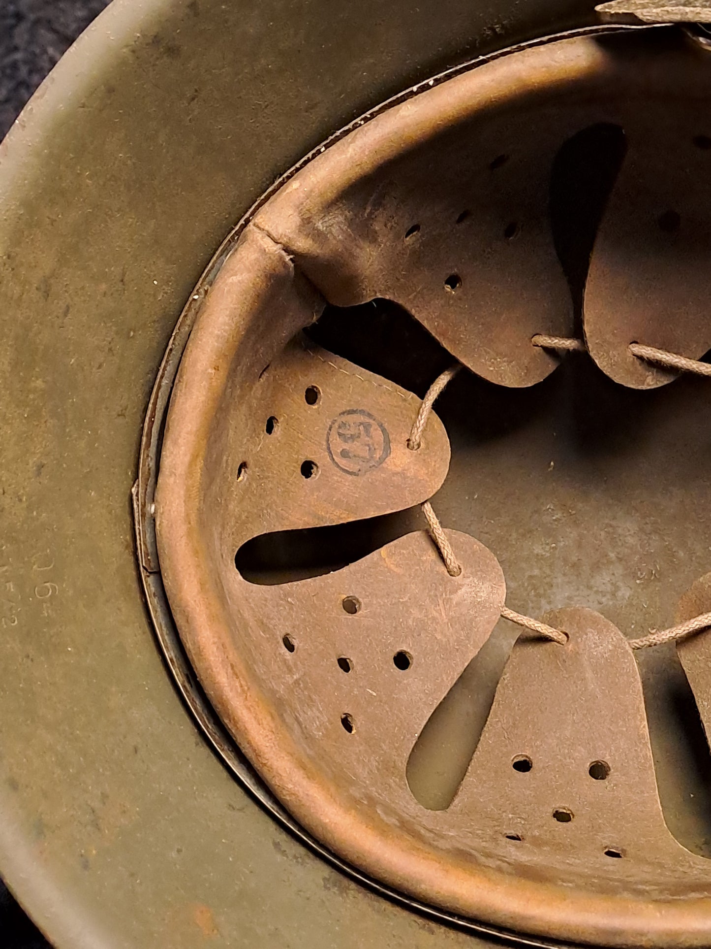 WW2 M42 Waffen SS Steel Helmet / WW2 M42 SS Stålhjelm