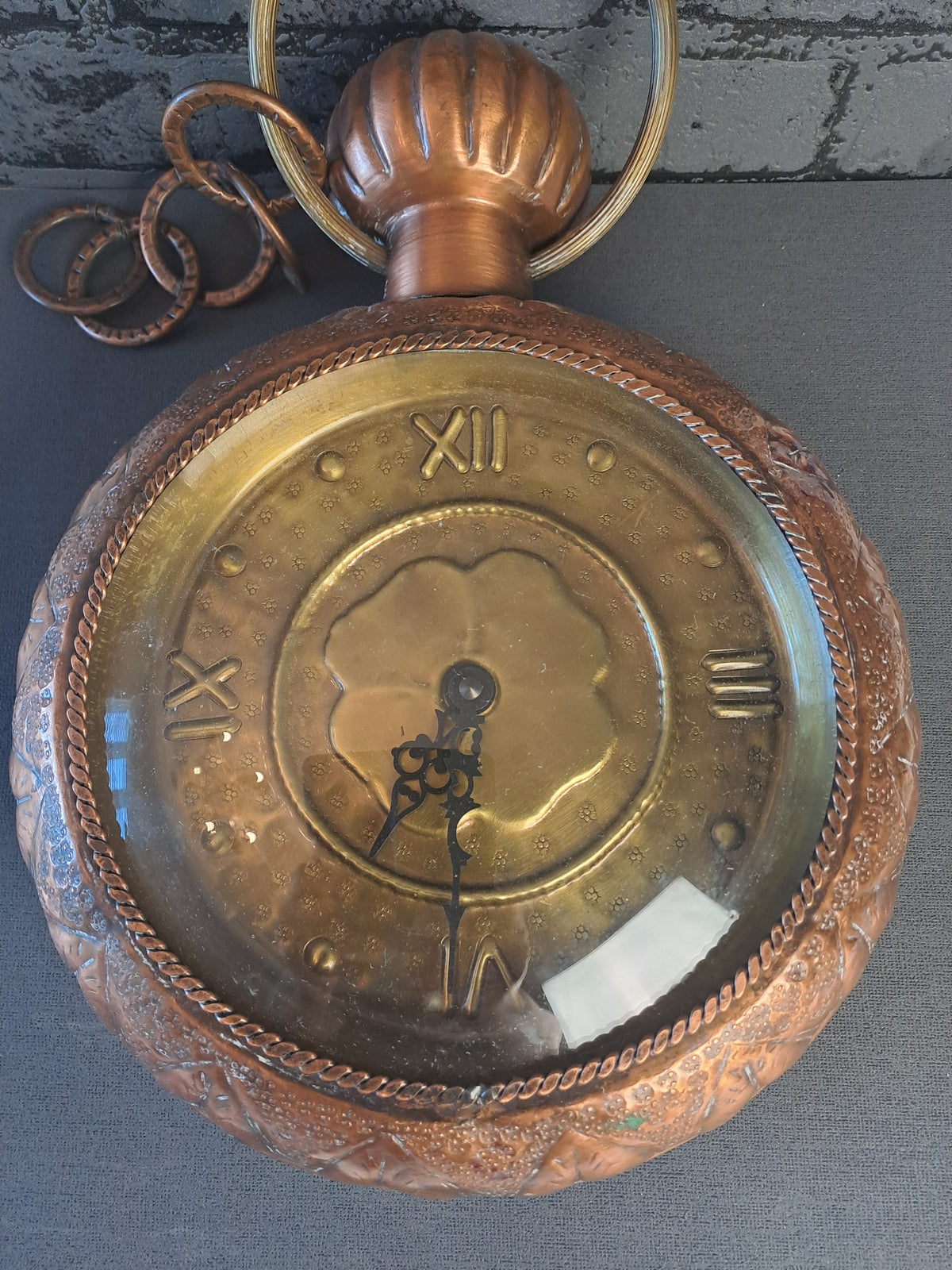 Vintage Wall Clock / Vintage Væg Ur