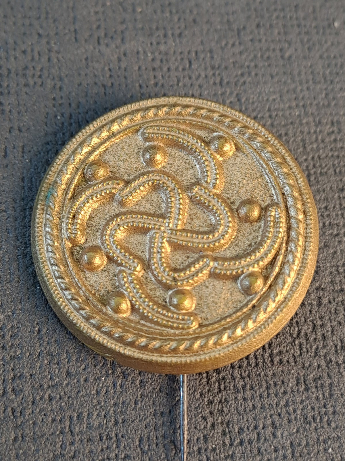 WHW Donation Pin 1941-42