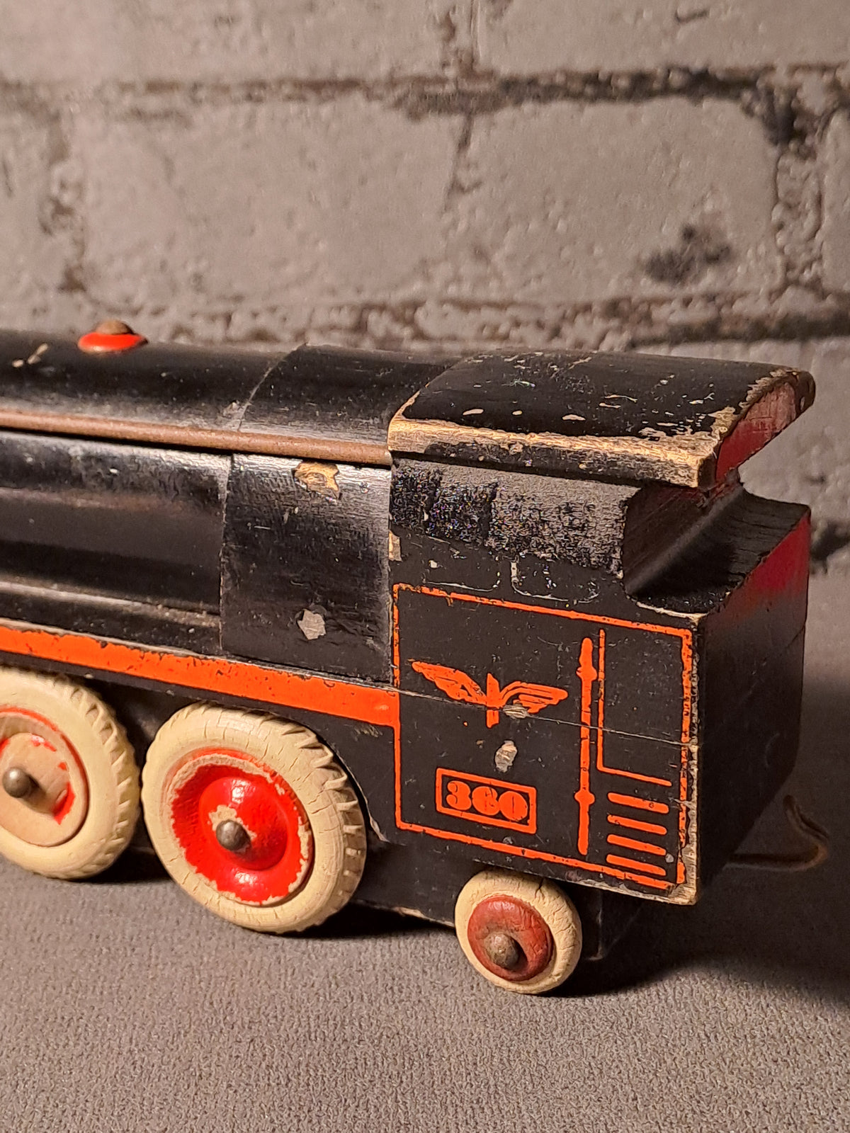 Hanse Locomotive and Wagon Wood Denmark 1950-1959 / Hanse Lokomotiv og Vogn Danmark 1950-1959
