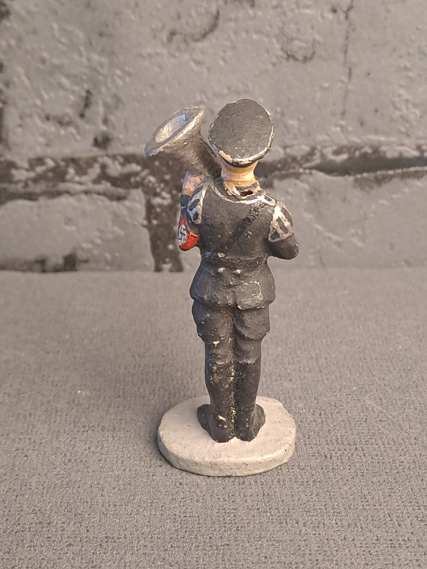 Elastolin SS Musician with Horn / Elastolin SS Musiker med Horn