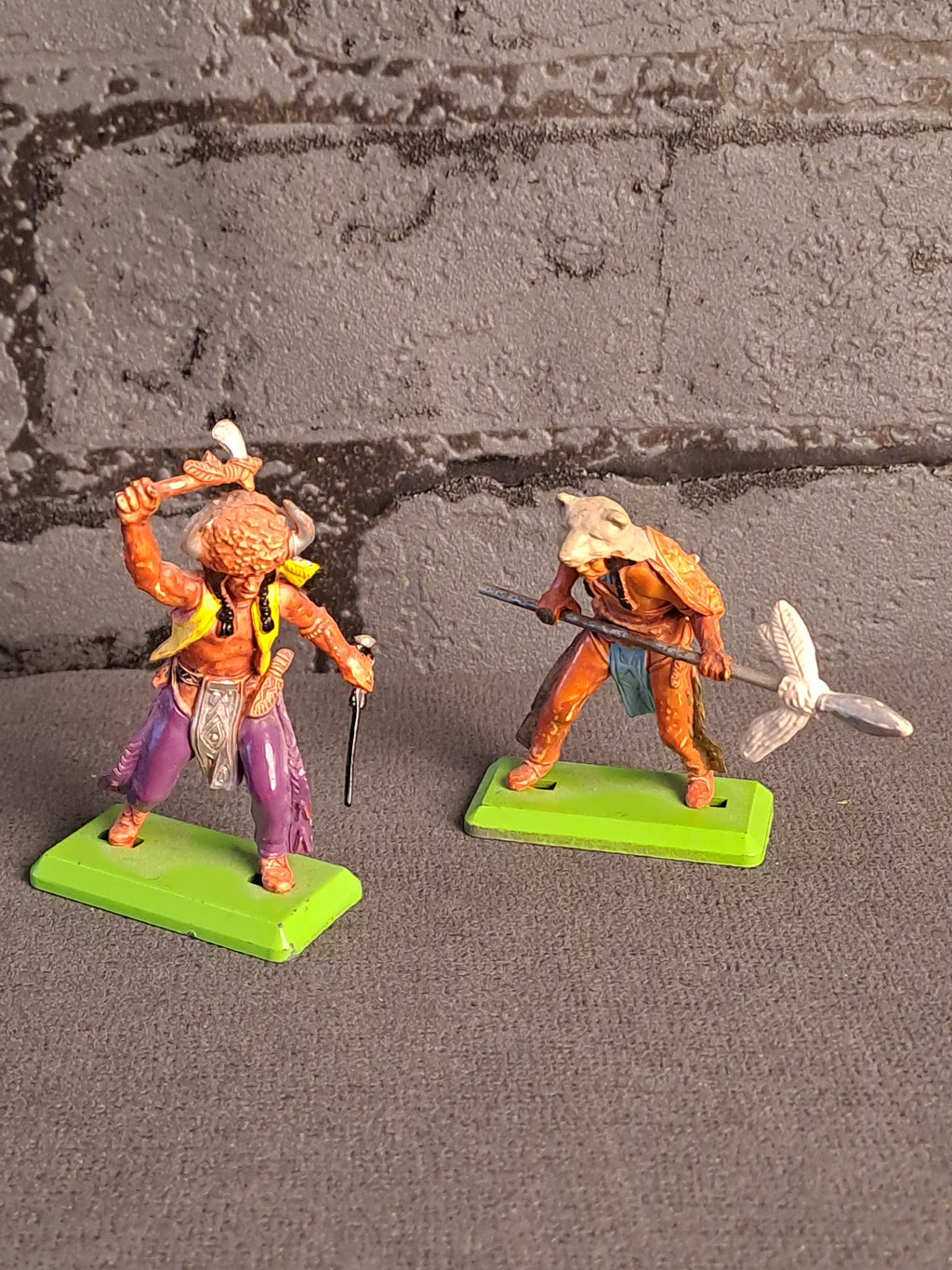 Britain's Deetail Indians