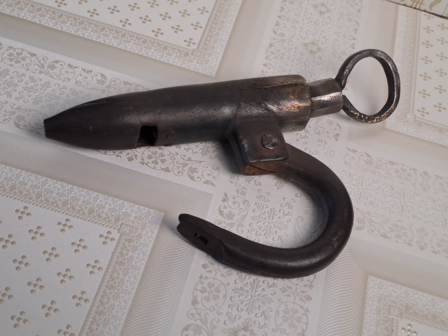 Antique Cast Lock 1870-1890 / Antik Hængelås 1870-1880