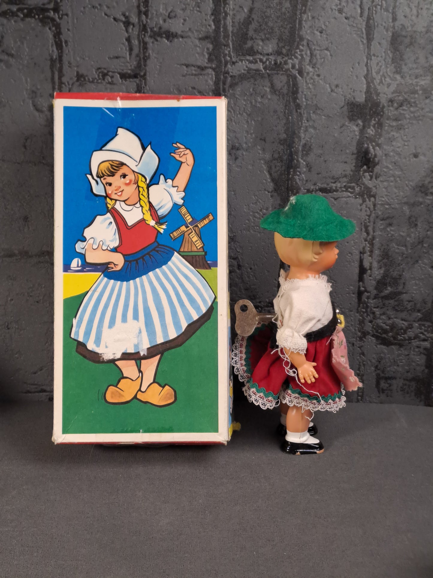 Tanzen Puppe Germany 1960's