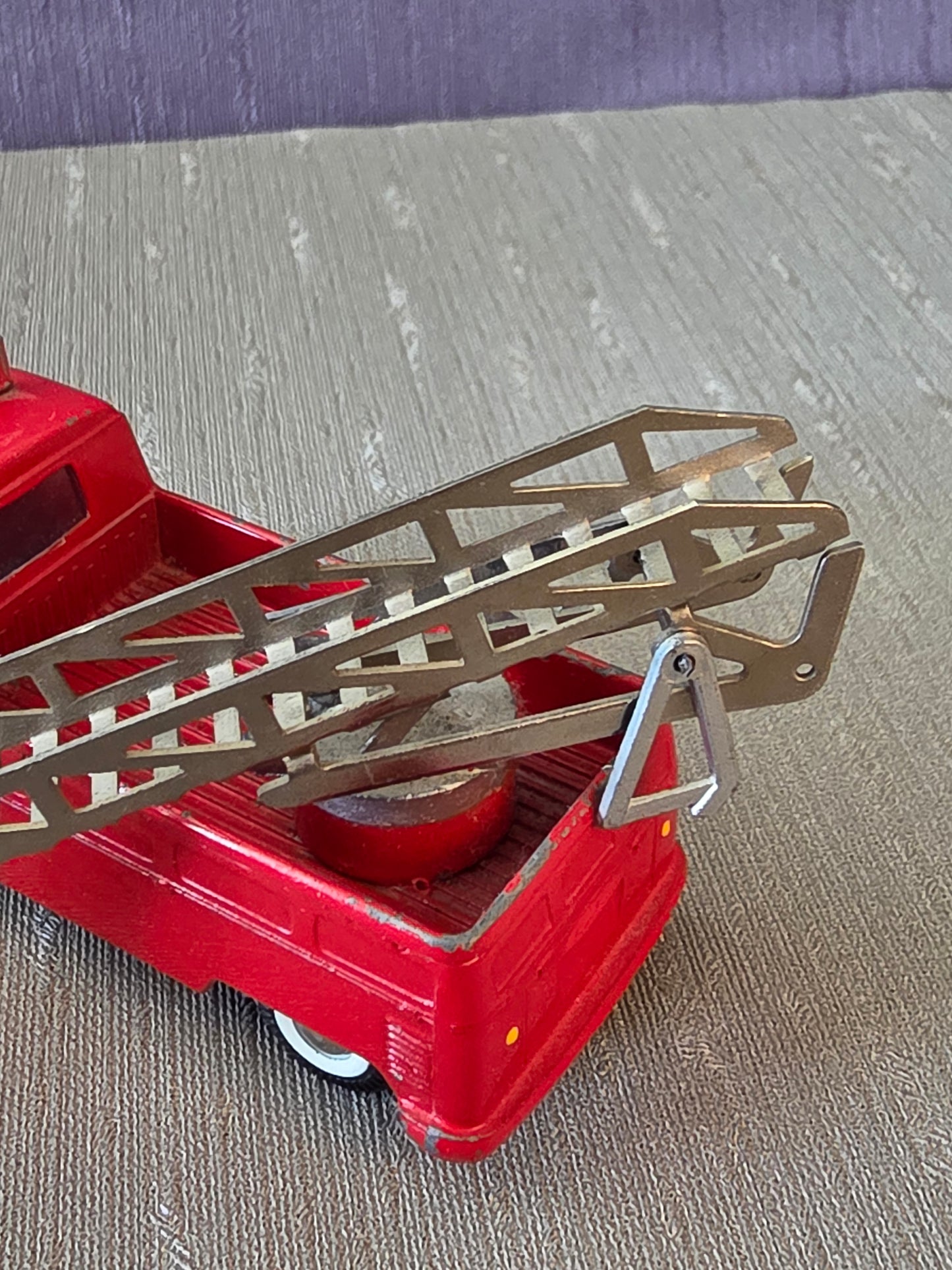 Tekno VW Type II Stigebrandbil