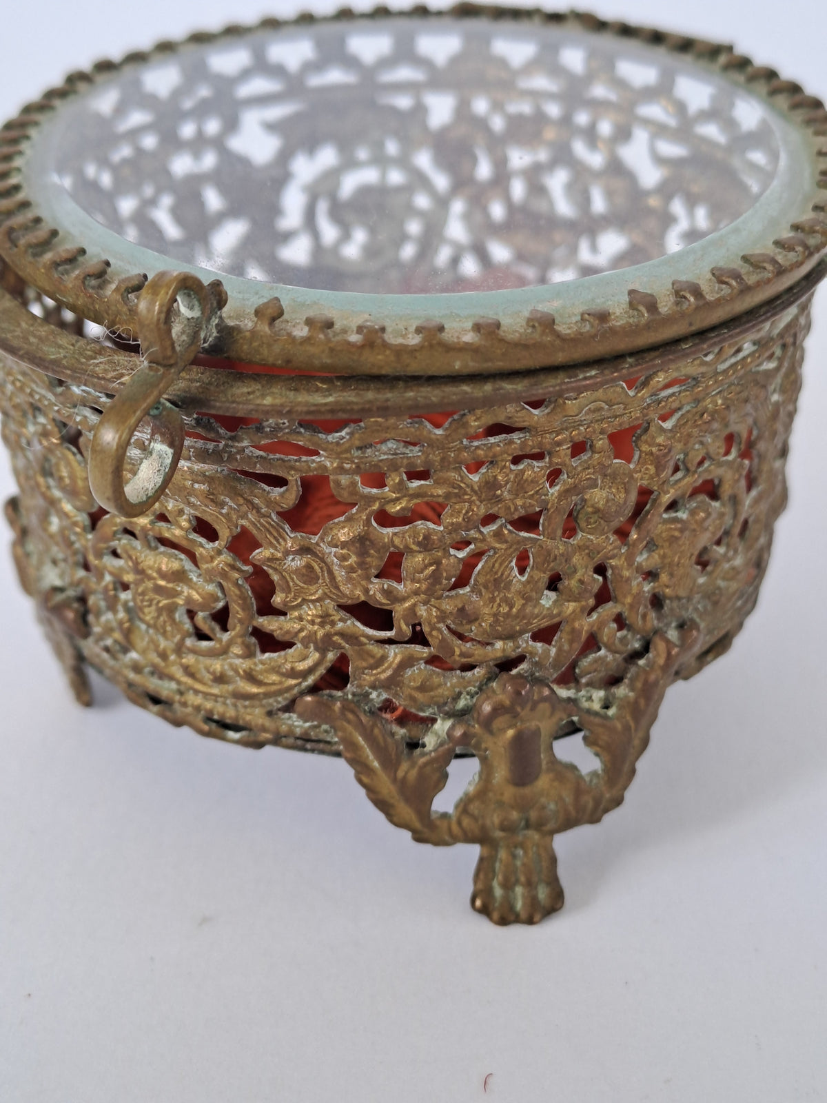 French Antique Ormolu Filigree Jewelry box / Fransk Antik Ormolu Filigran Smykkeskrin