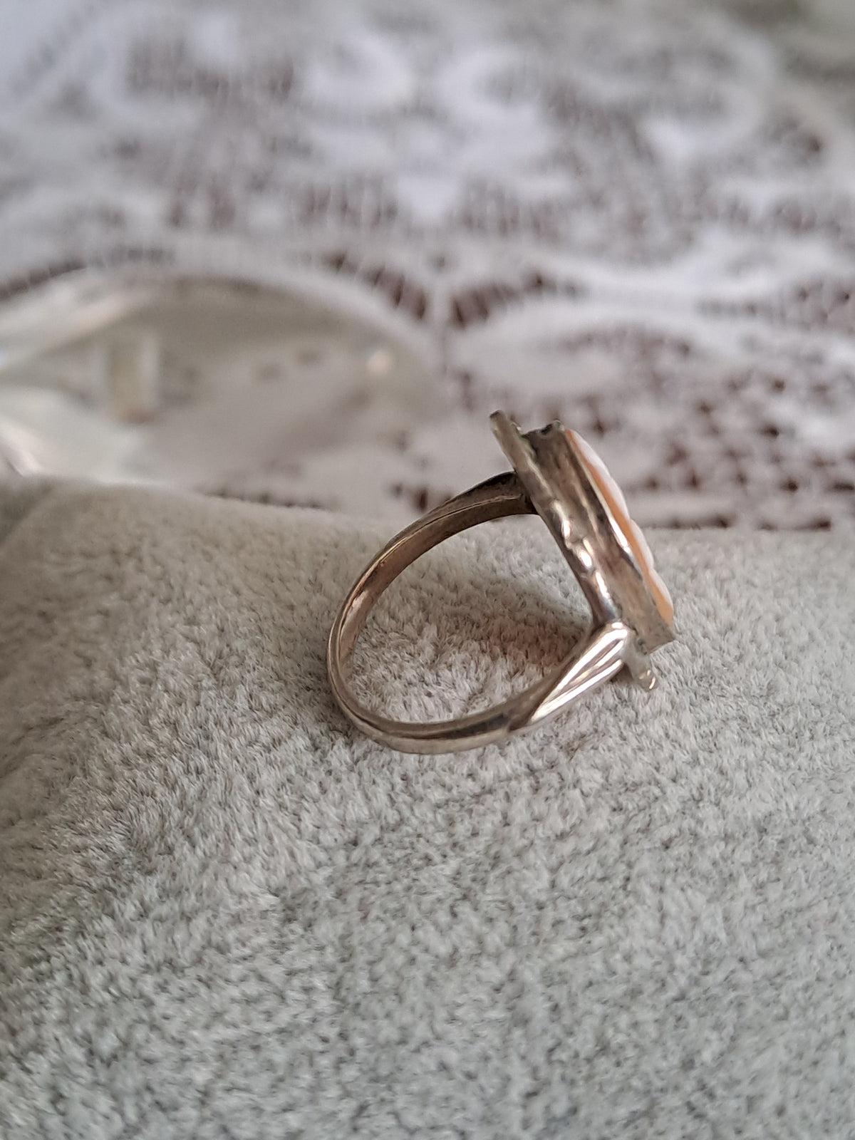 Antique 800 Silver and Carved Shell Cameo Ring