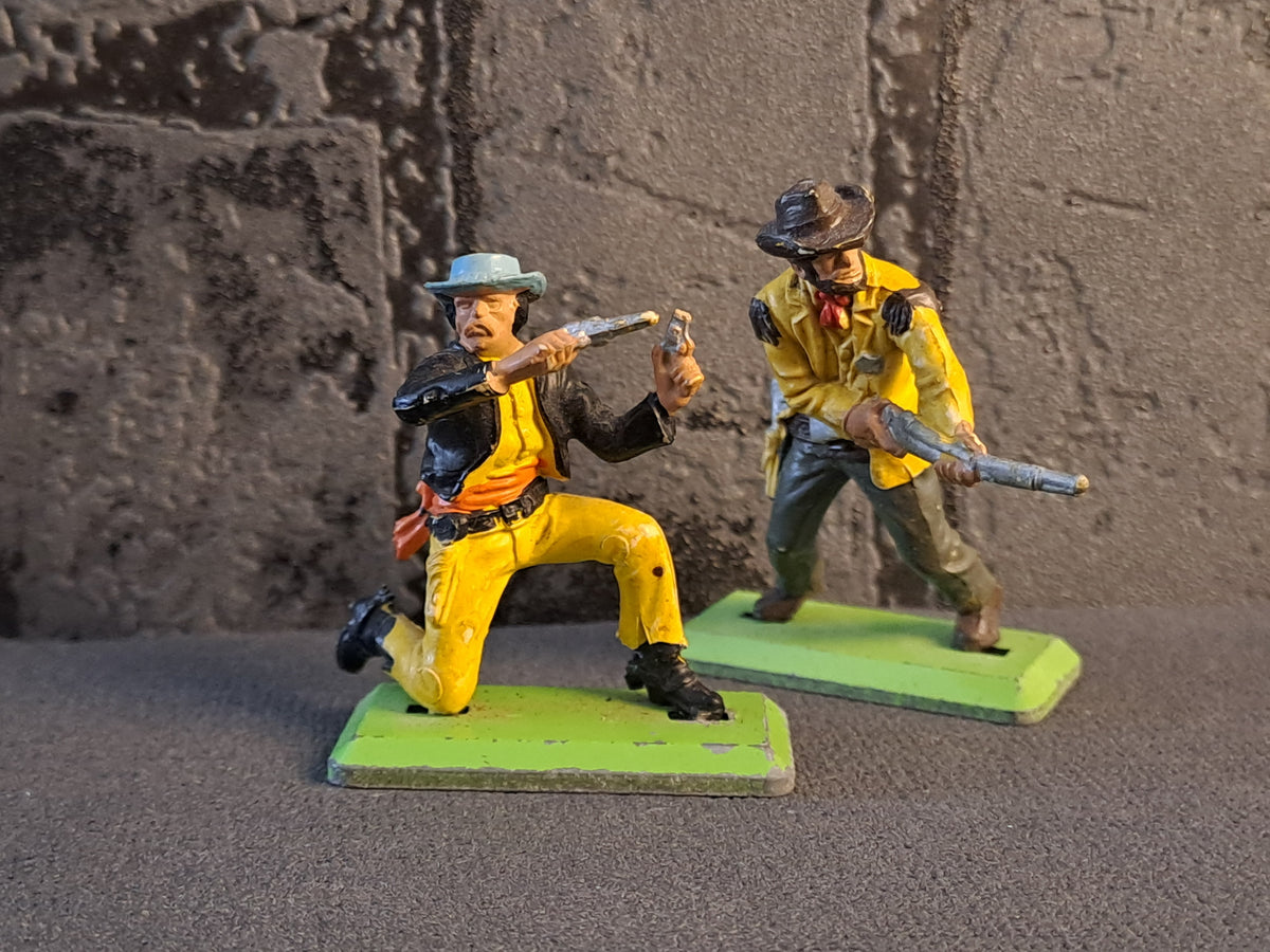 Britains Deetail Cowboys on Horses and More
