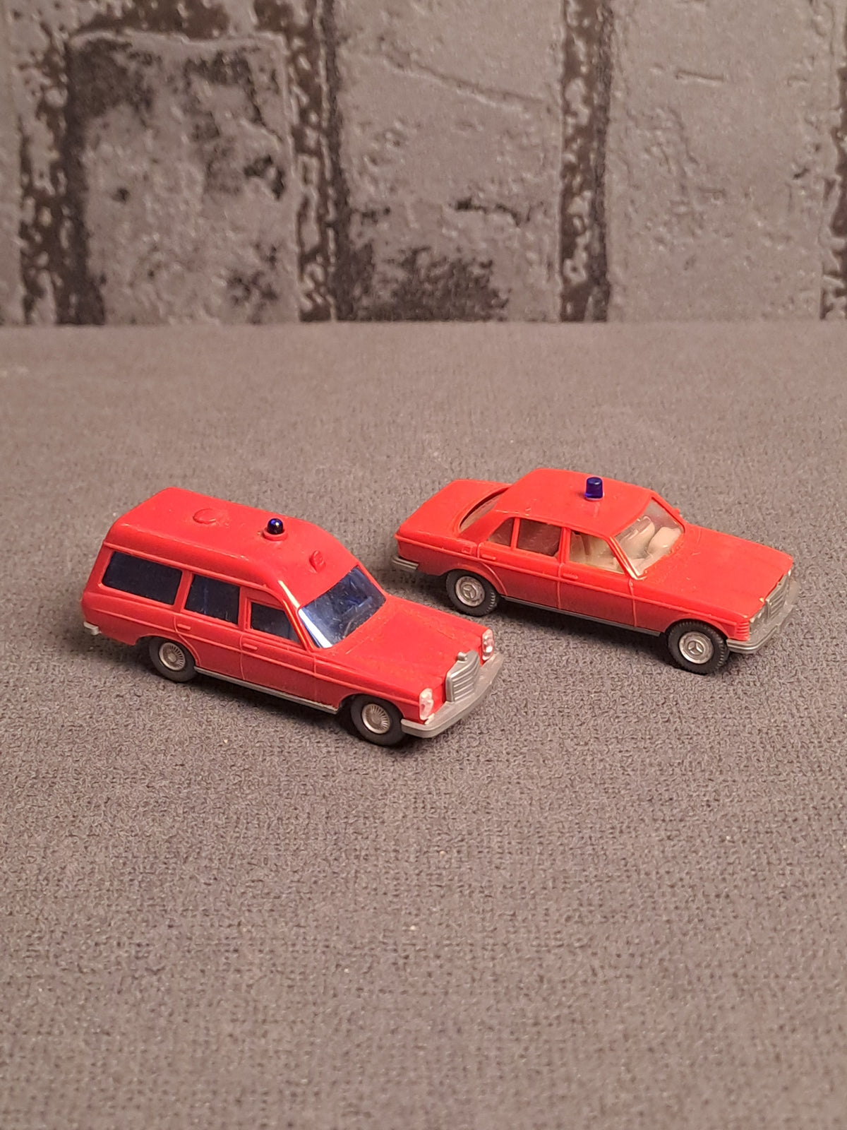 Wiking Mercedes x2