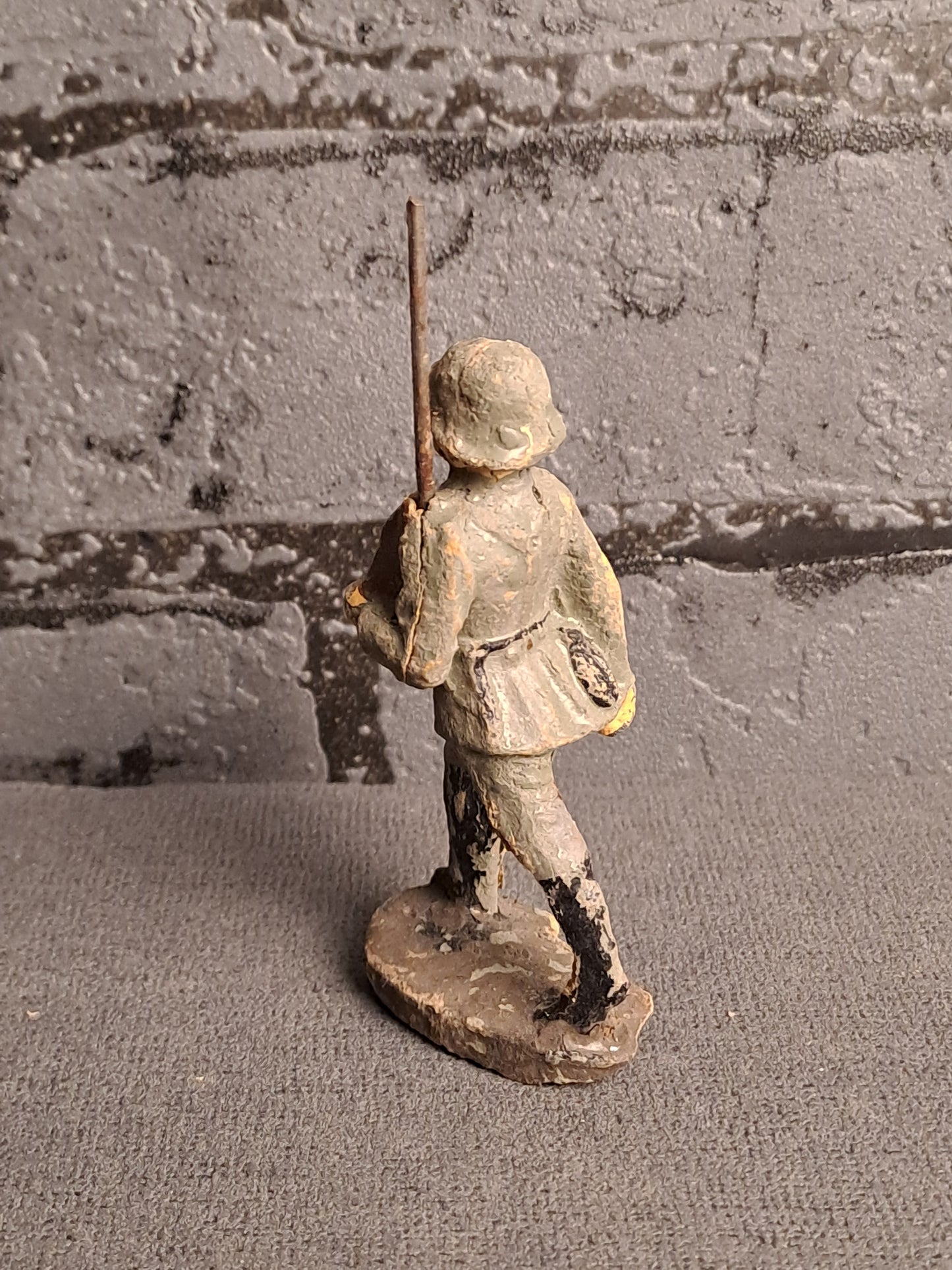 Lineol and Elastolin