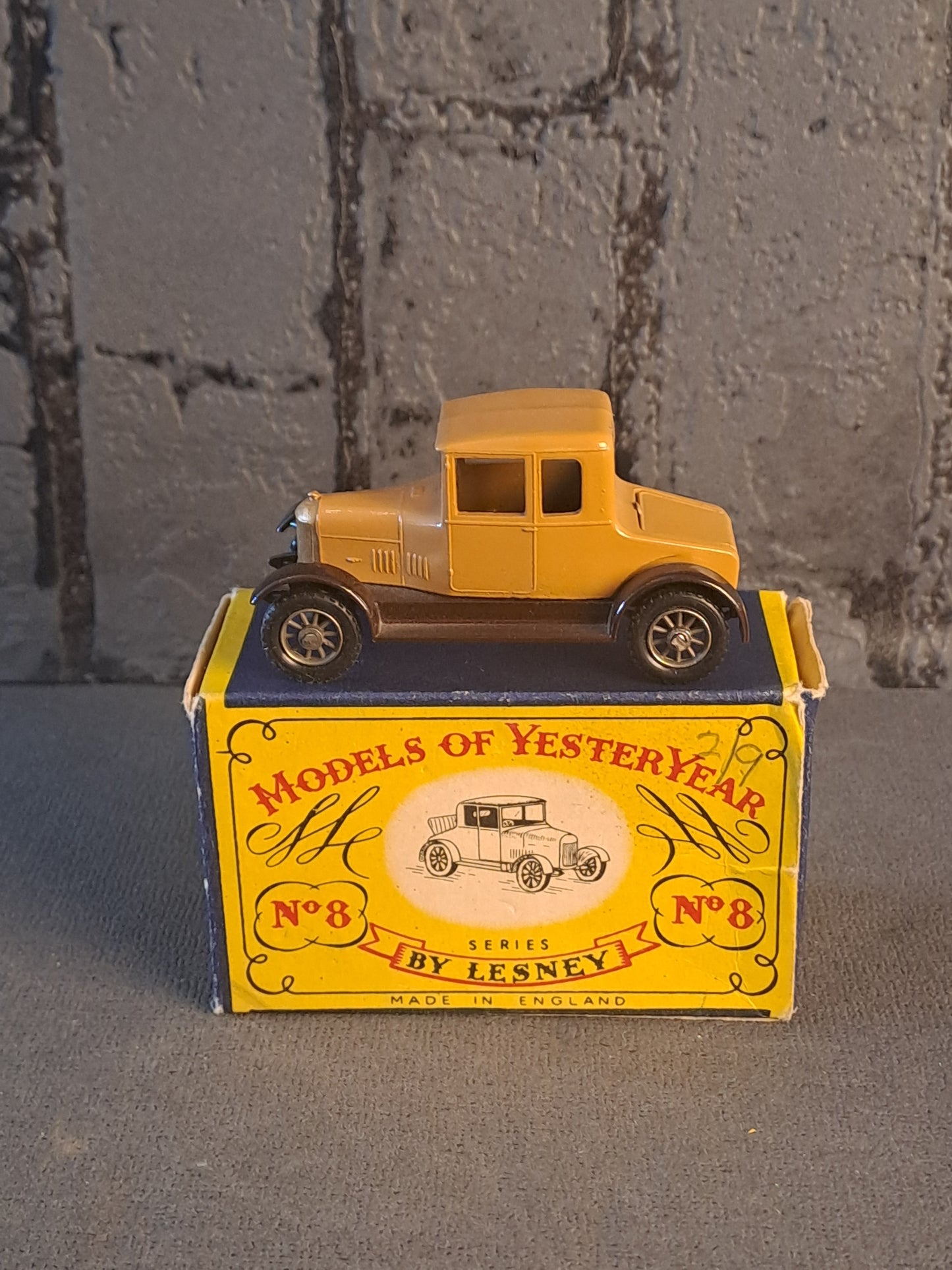 Lesney Models of Yesteryear The Bullnose Morris Cowley