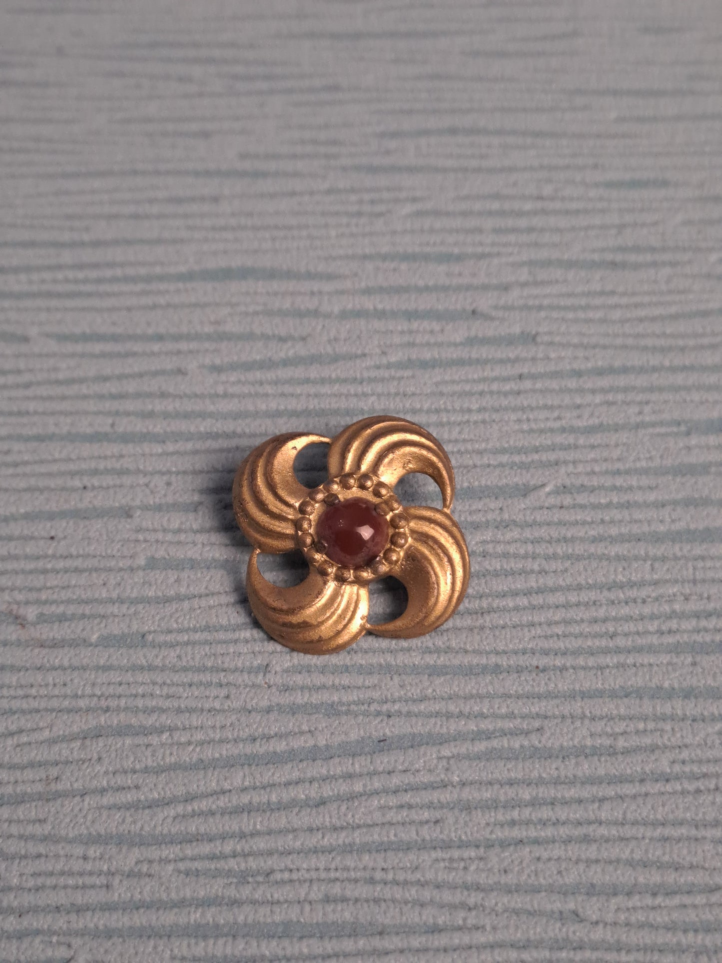 WW2 WHW Sonnenrad Blume Rare / WW2 WHW Hagekors Blomst Sjælden