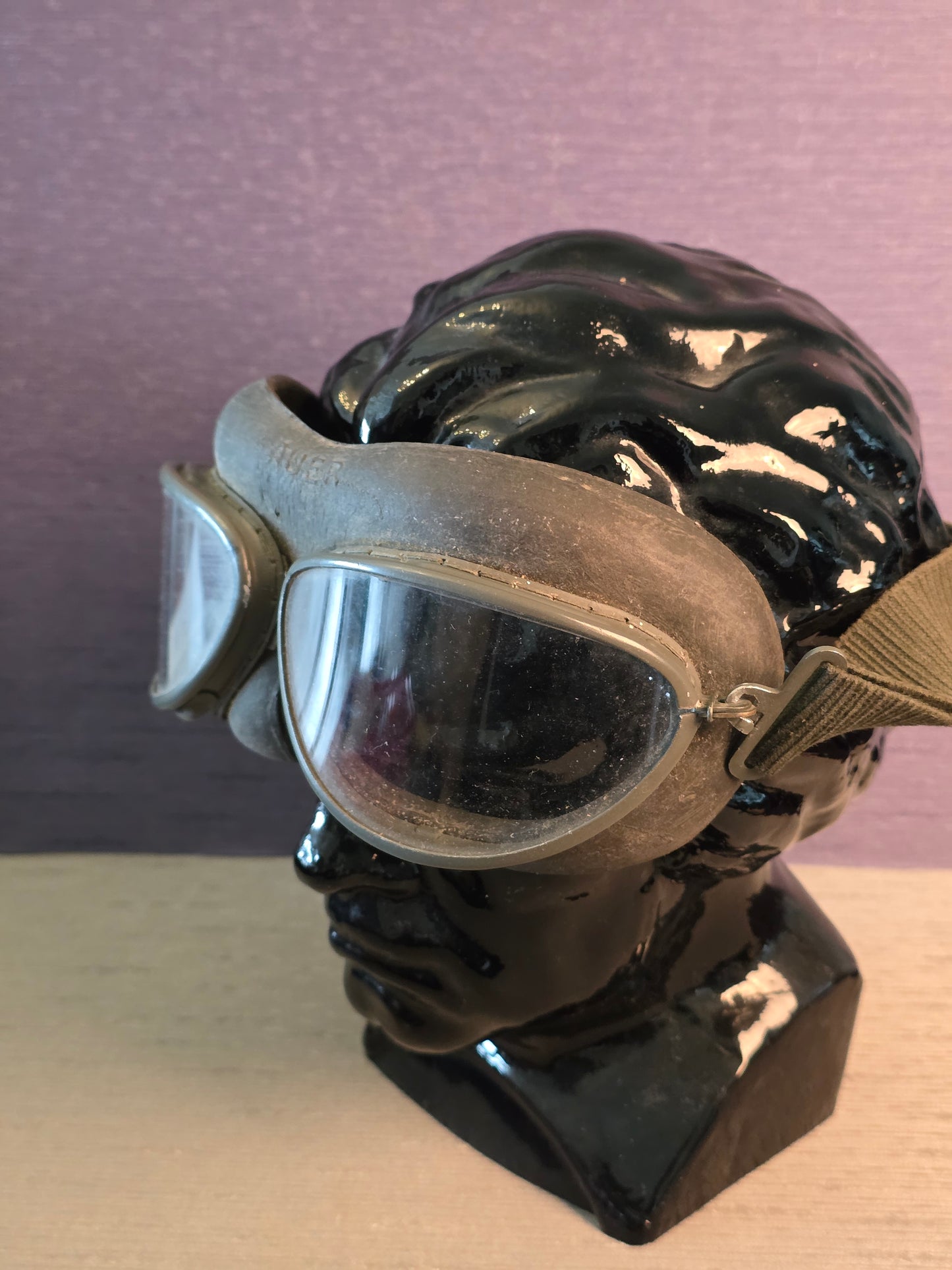 WW2 Auer Windschutzbrille Model 295 Complete
