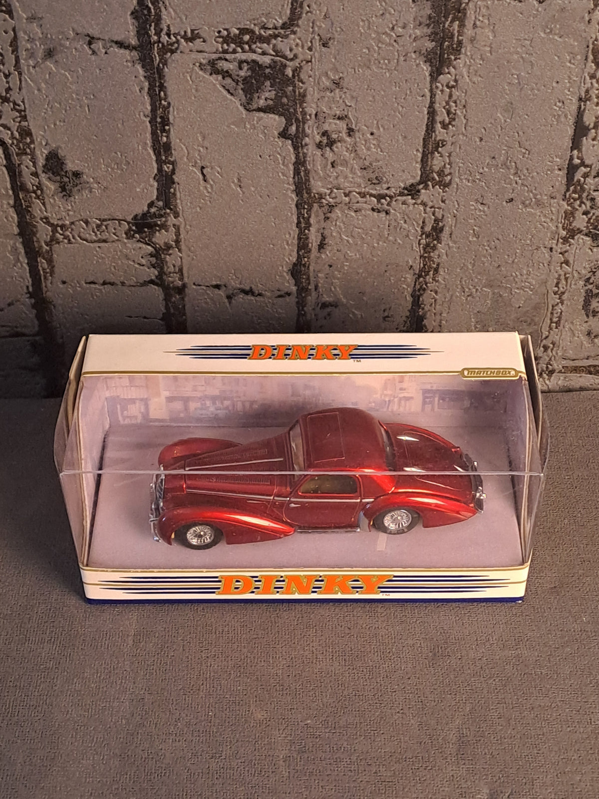 The Dinky Collection Delahaye 145