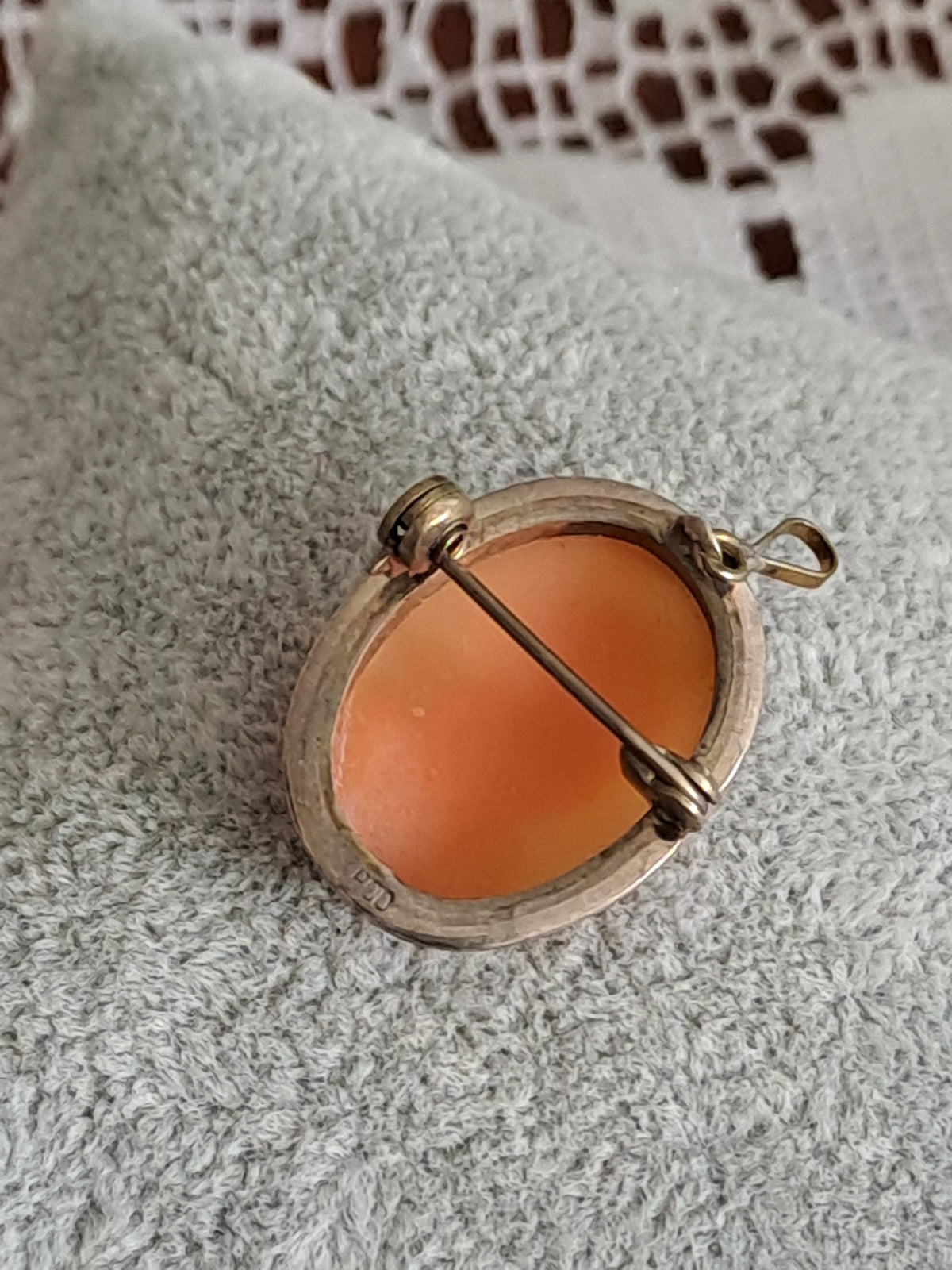Antique 800 Silver Shell Carved Cameo Pendant/Brooch